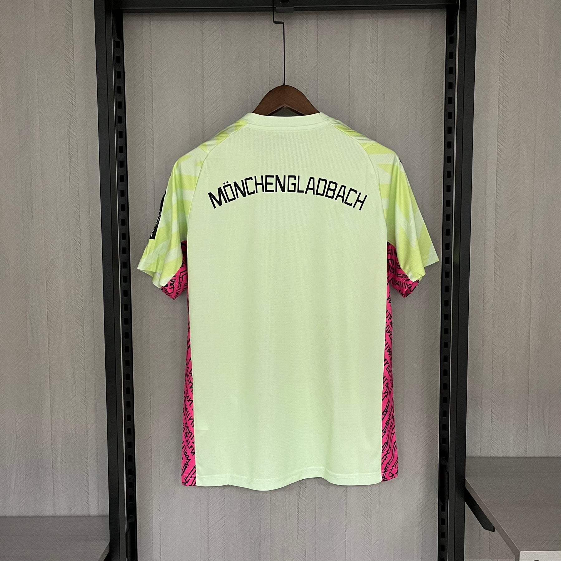 CAMISA BORUSSIA MONCHENGLADBACH GOLEIRO VERDE 23/24