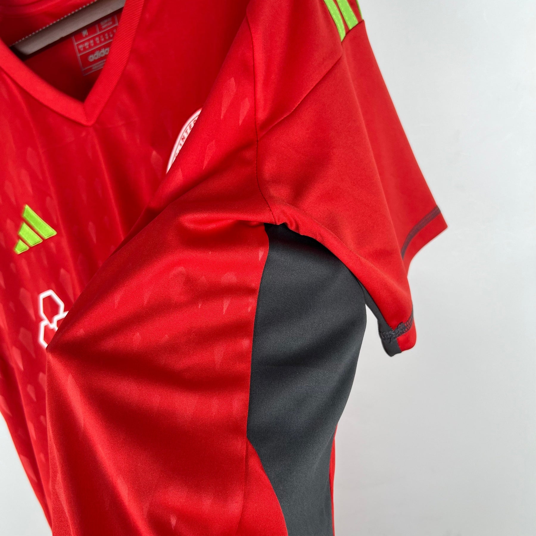 CAMISA INTERNACIONAL GOLEIRO 23/24