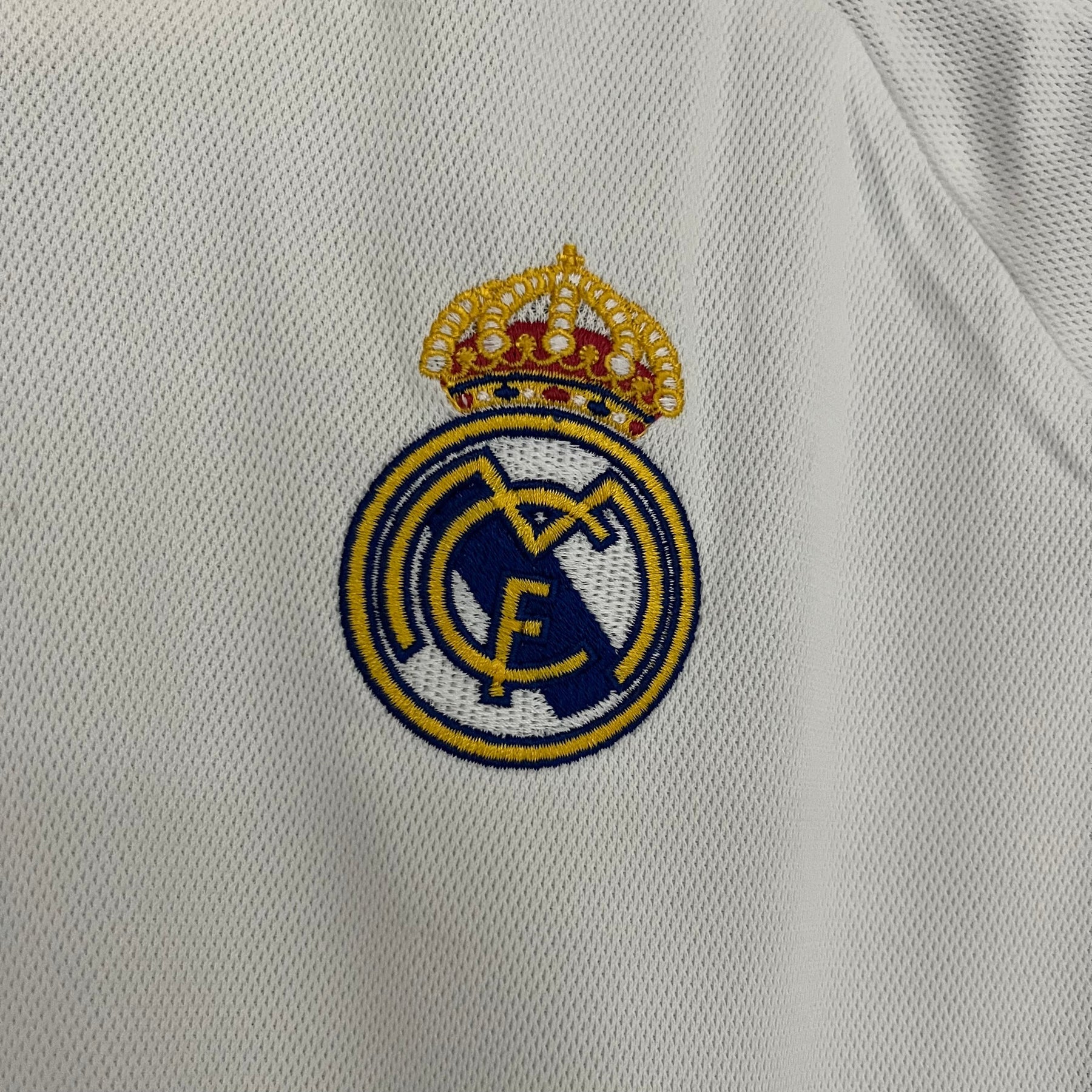 KIT INFANTIL REAL MADRID HOME 23/24