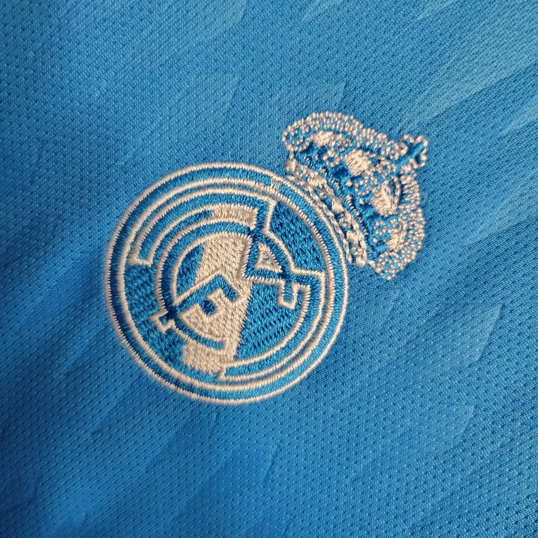 KIT INFANTIL REAL MADRID GOLEIRO AZUL 23/24