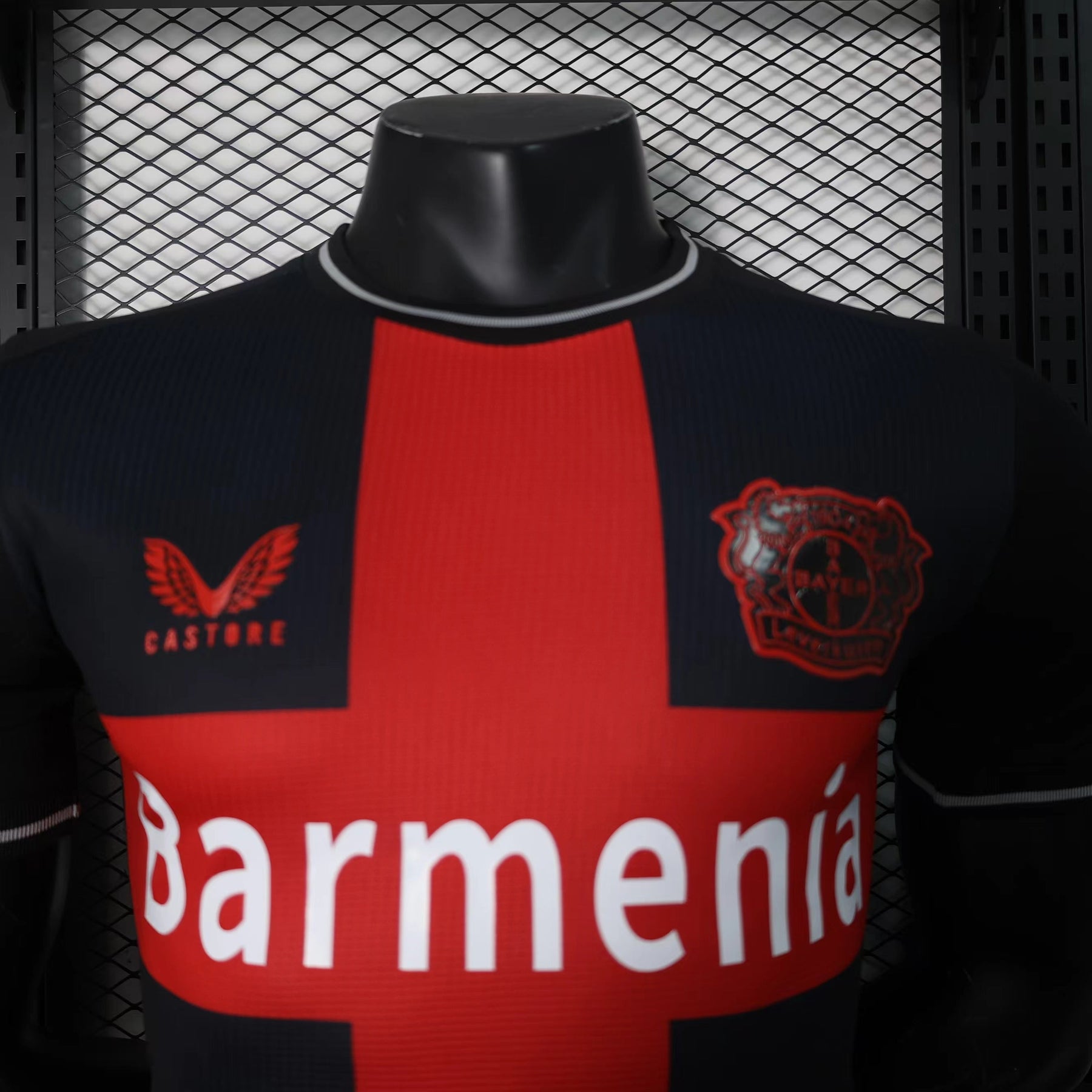 CAMISA BAYER LEVERKUSEN VERSÃO JOGADOR HOME 23/24