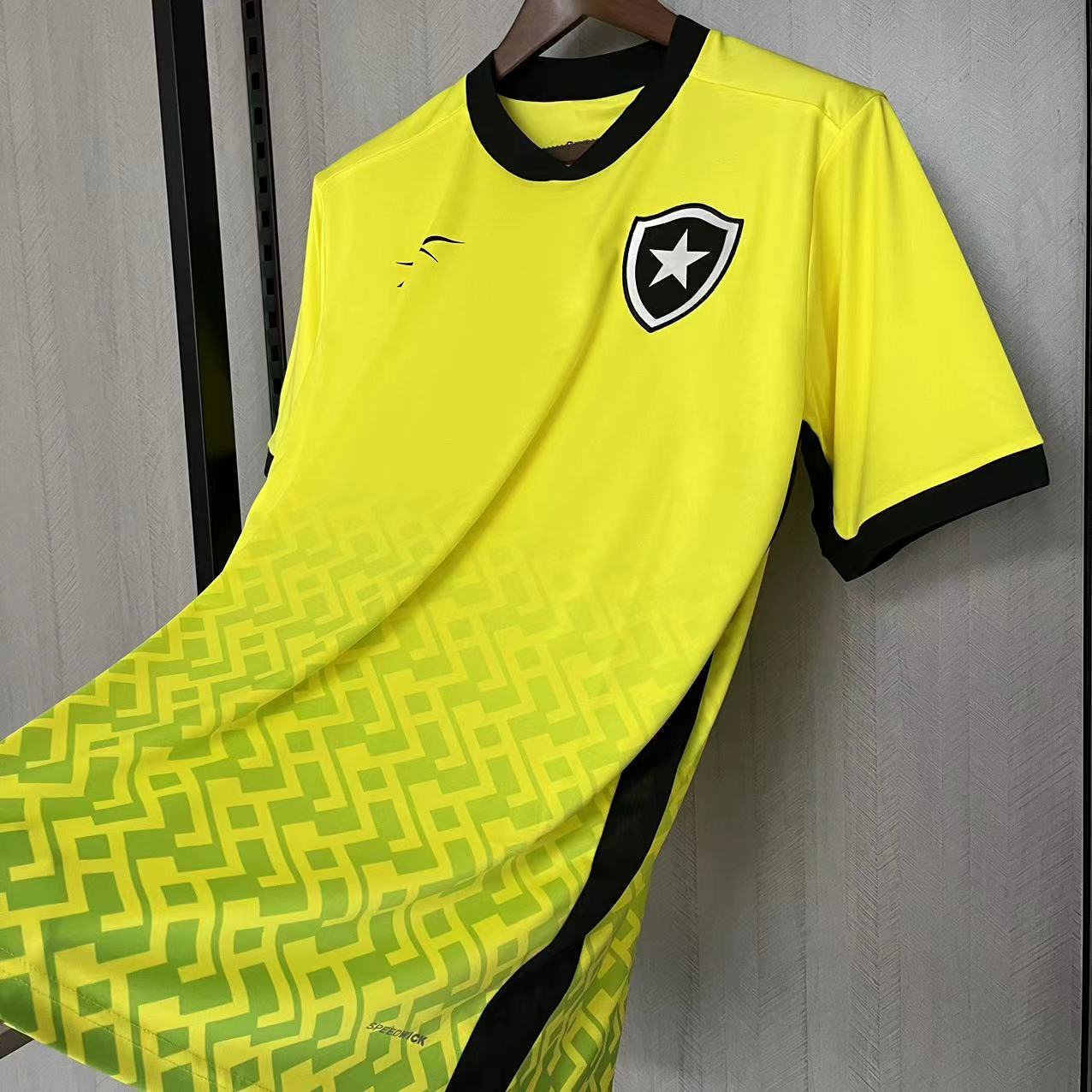 CAMISA BOTAFOGO GOLEIRO AMARELO 23/24
