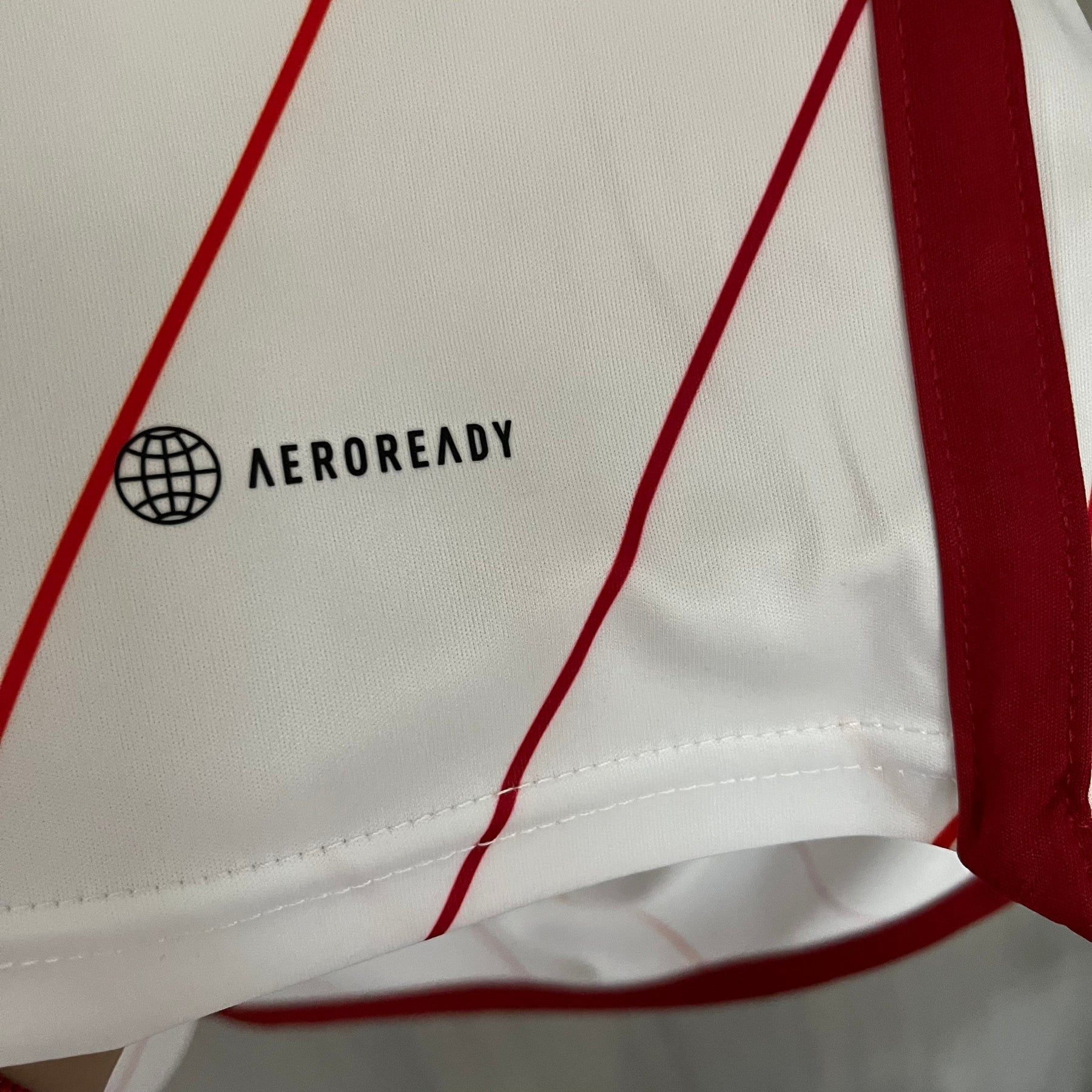 CAMISA INTERNACIONAL AWAY 23/24