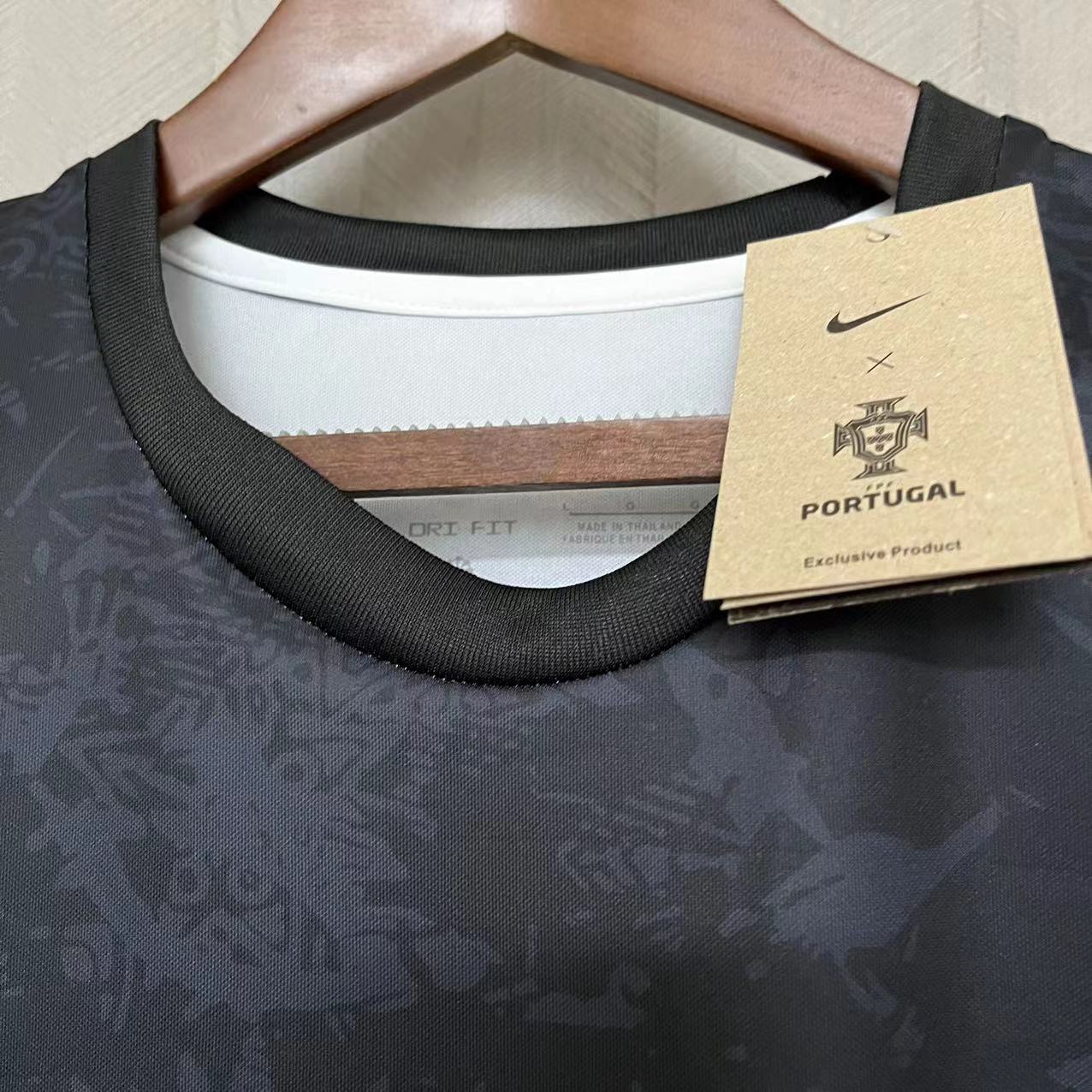 CAMISA CRISTIANO RONALDO PORTUGAL BLACK 23/24