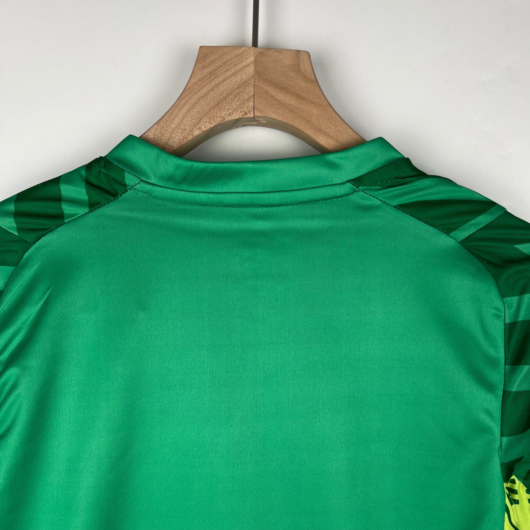 KIT INFANTIL MANCHESTER CITY GOLEIRO VERDE 23/24