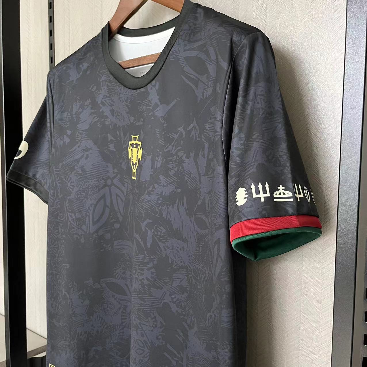CAMISA CRISTIANO RONALDO PORTUGAL BLACK 23/24