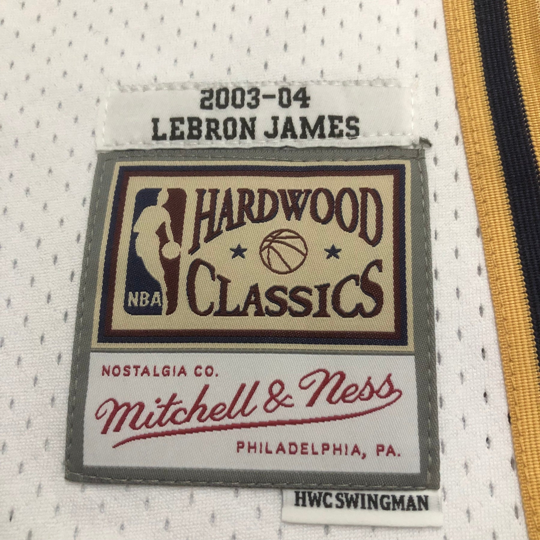 NBA CLASSIC CLEVELAND CAVALIERS #23 JAMES 2003/04
