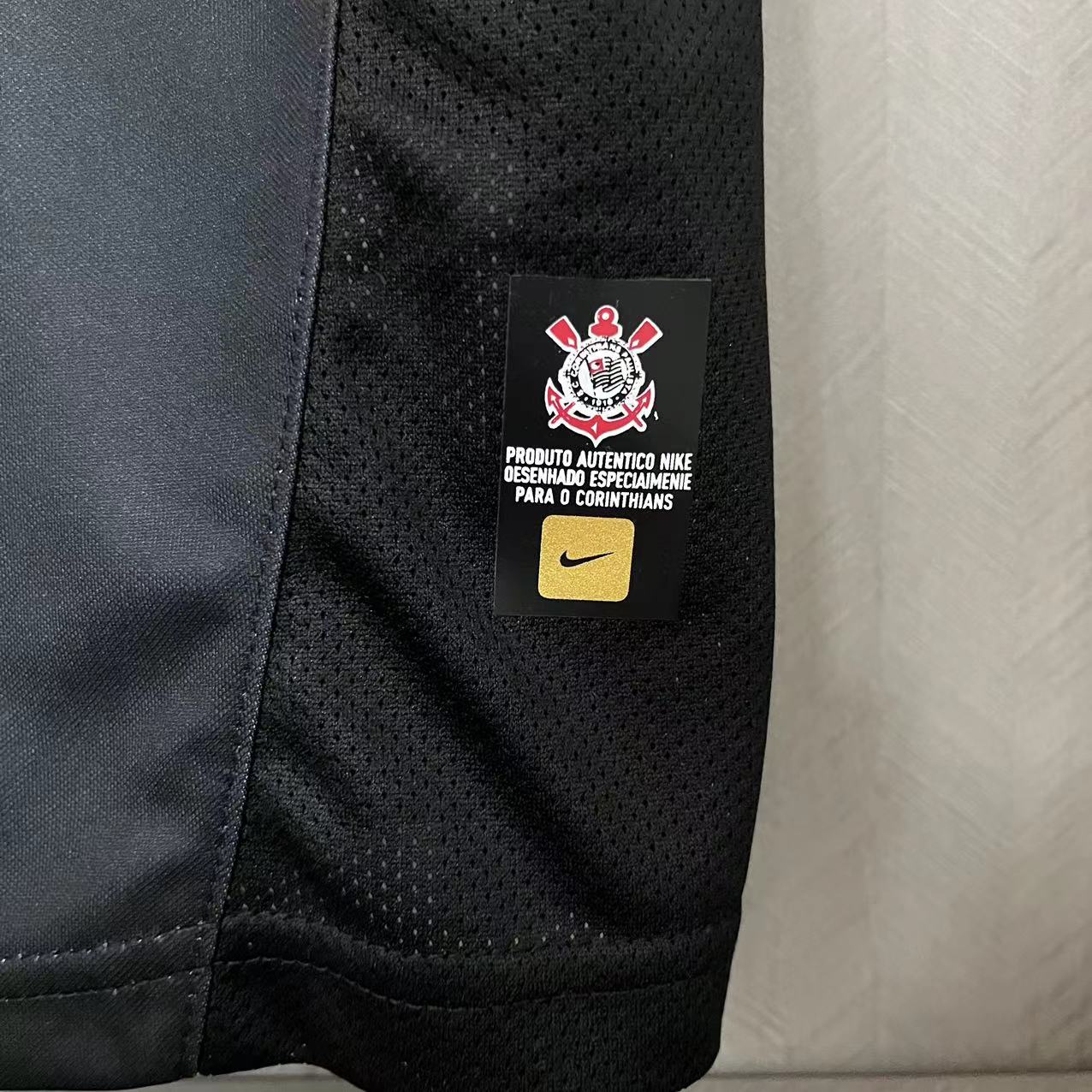 CAMISA CORINTHIANS RETRÔ AWAY 2004