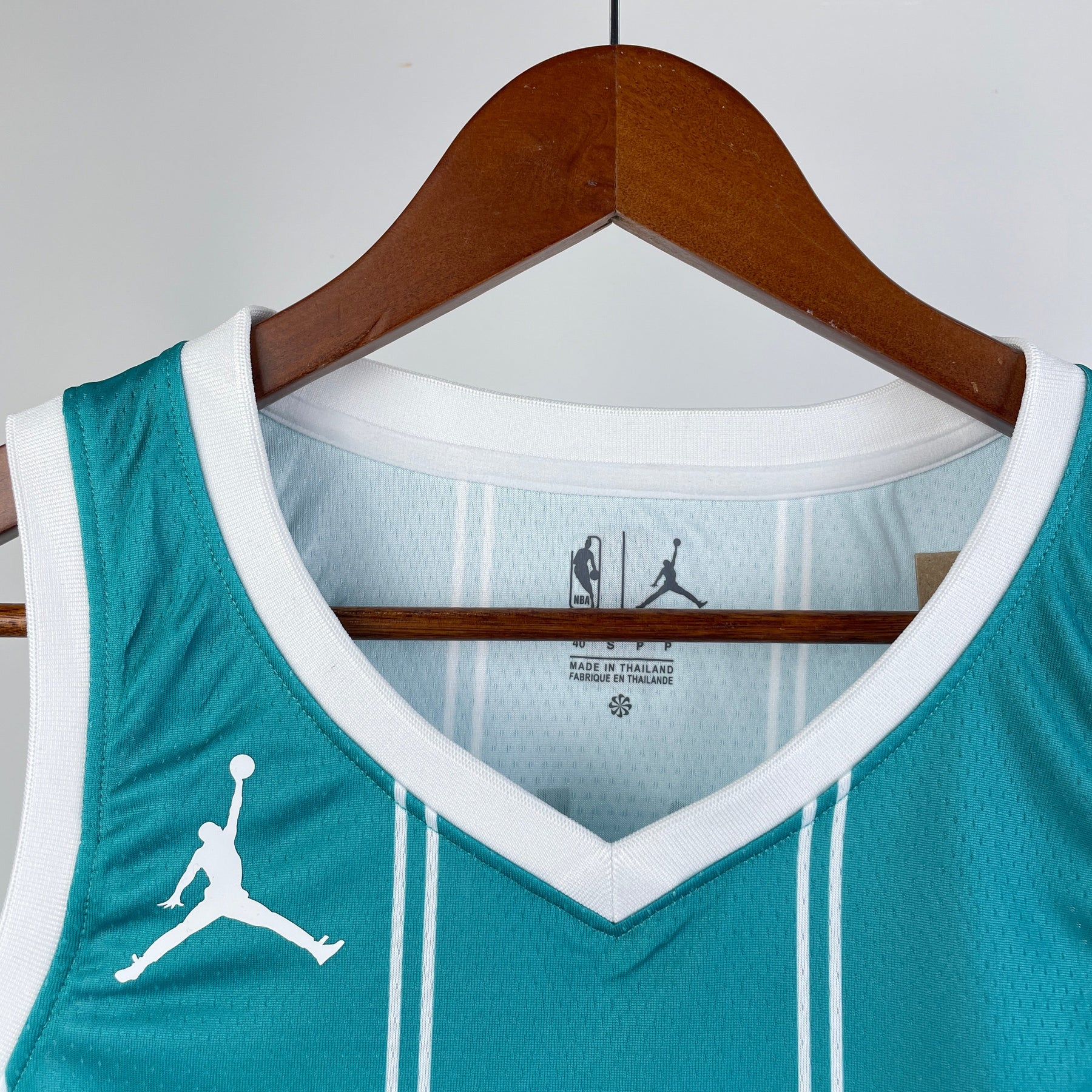NBA CHARLOTTE HORNETS AZUL 23/24