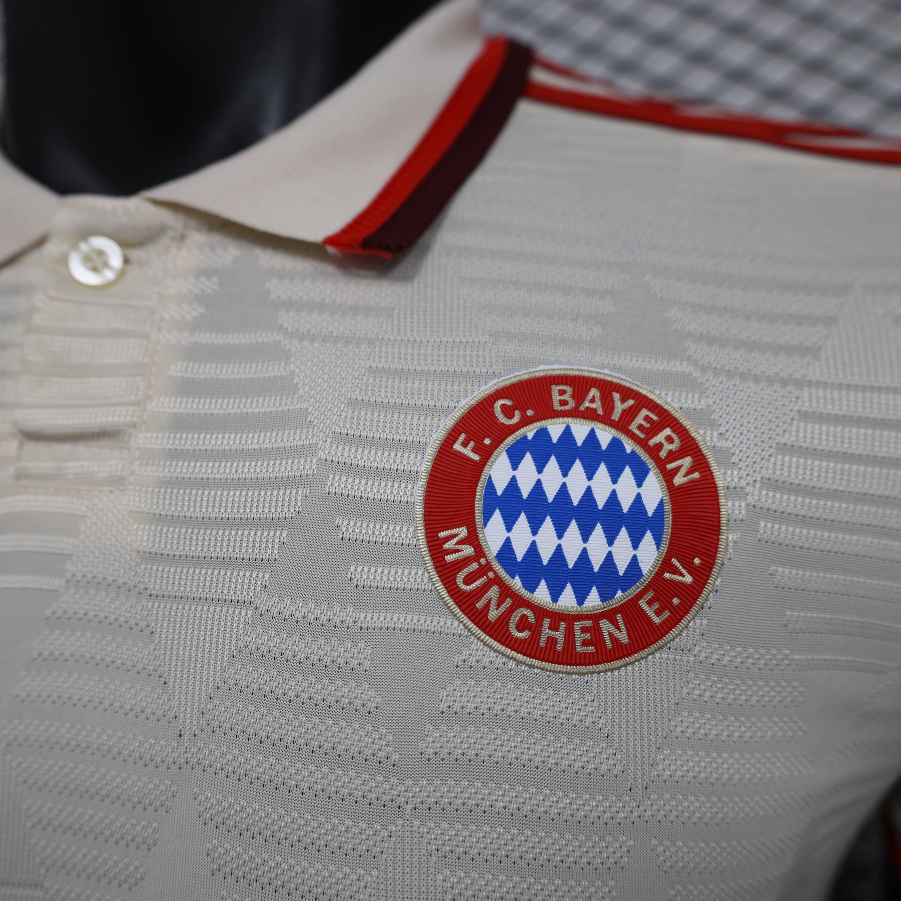 CAMISA BAYERN DE MUNICH VERSÃO JOGADOR THIRD 24/25