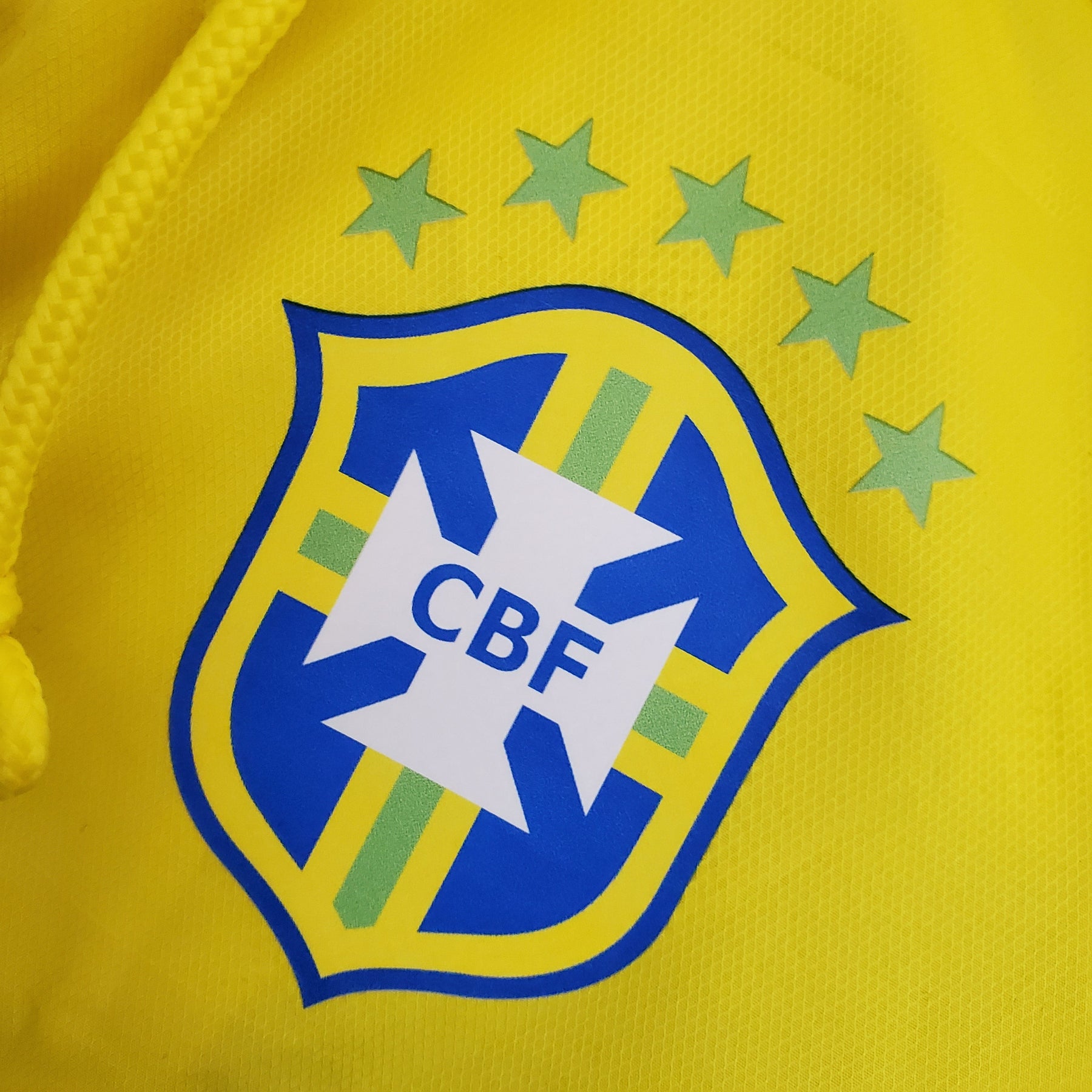 CORTA-VENTO BRASIL AMARELO
