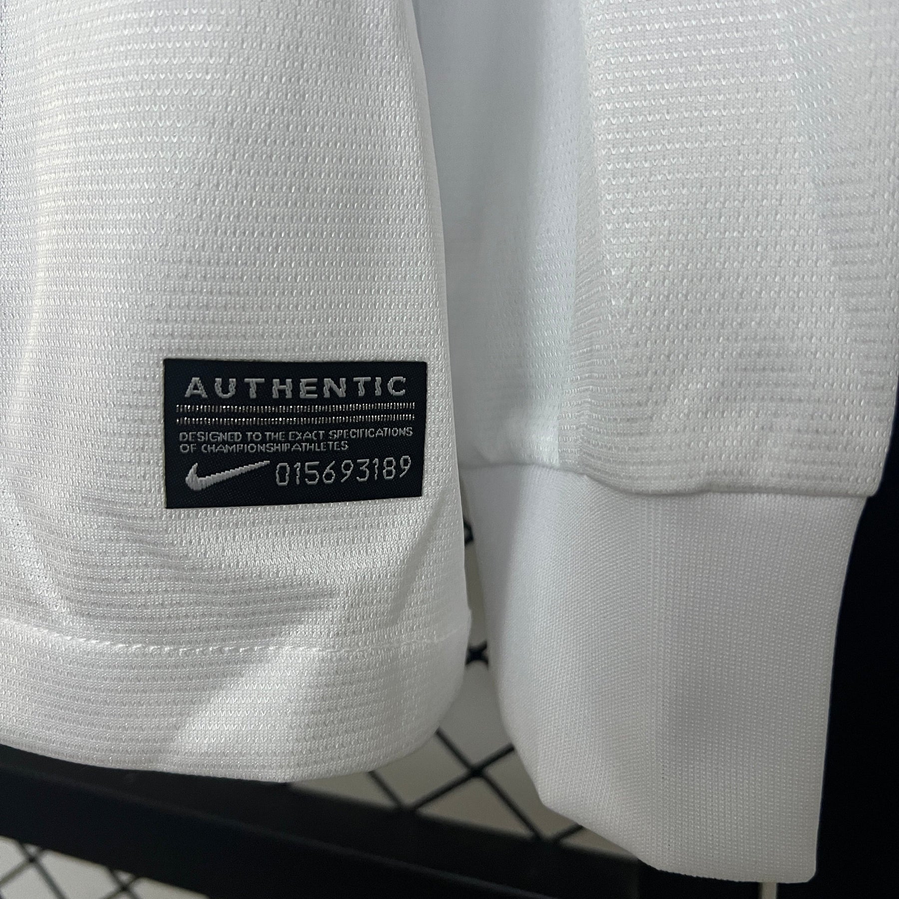 CAMISA SANTOS RETRÔ MANGA LONGA HOME 2011/12