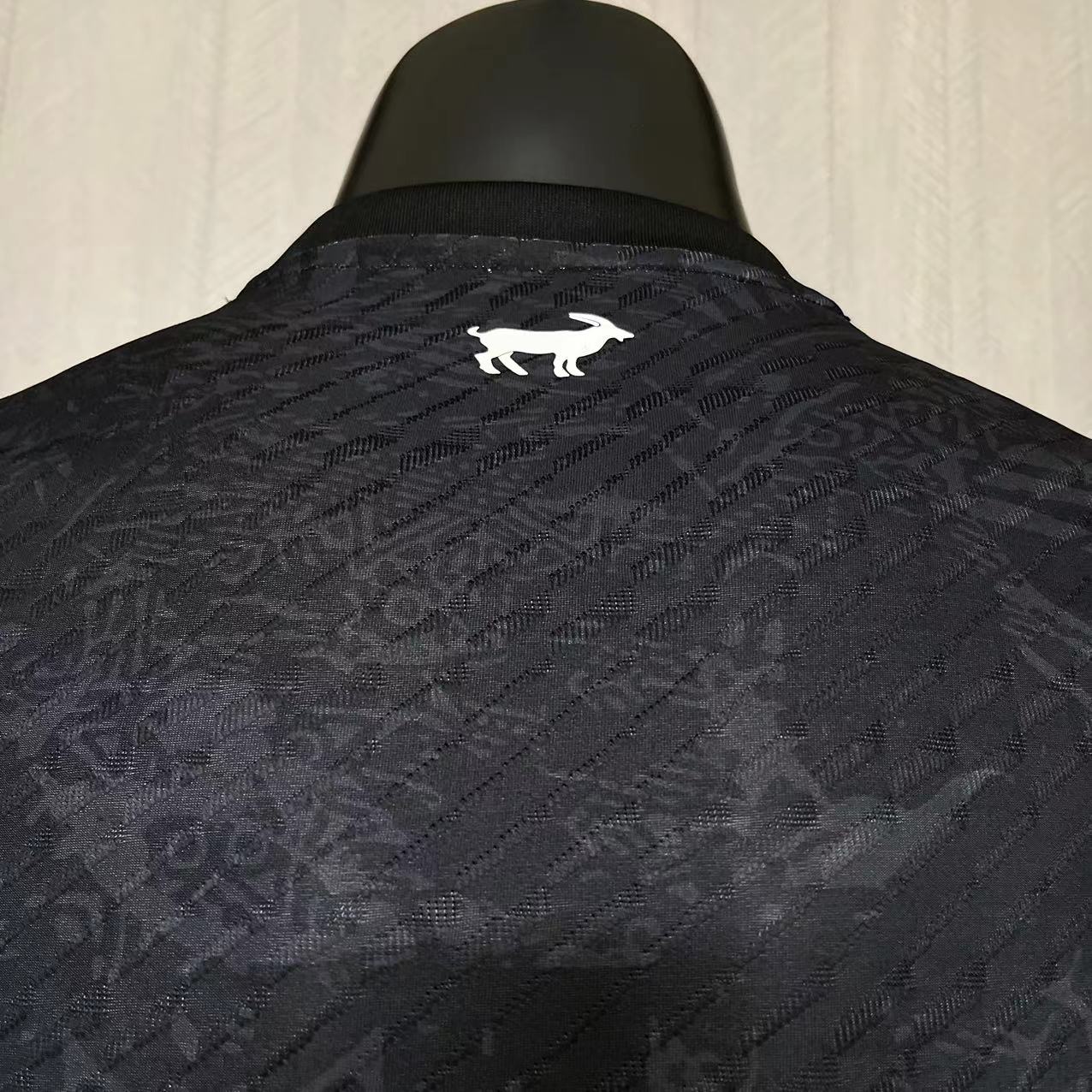 CAMISA CRISTIANO RONALDO PORTUGAL BLACK VERSÃO JOGADOR 23/24