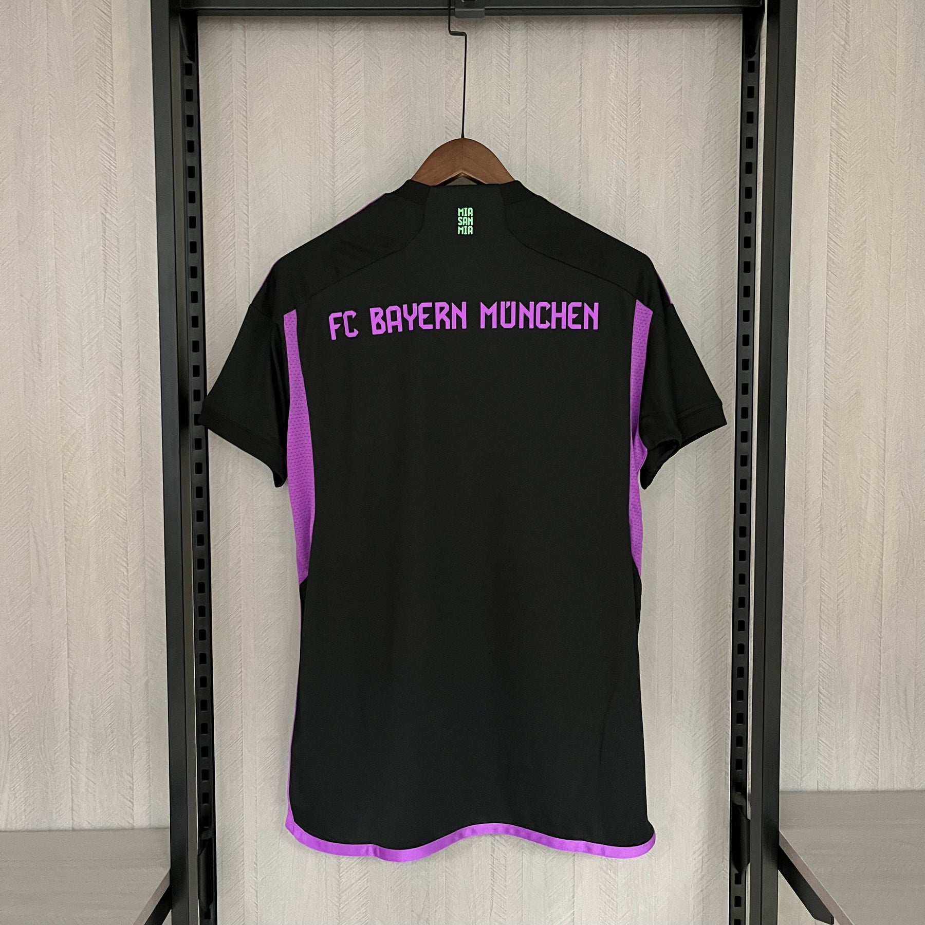 CAMISA BAYERN DE MUNICH AWAY 23/24