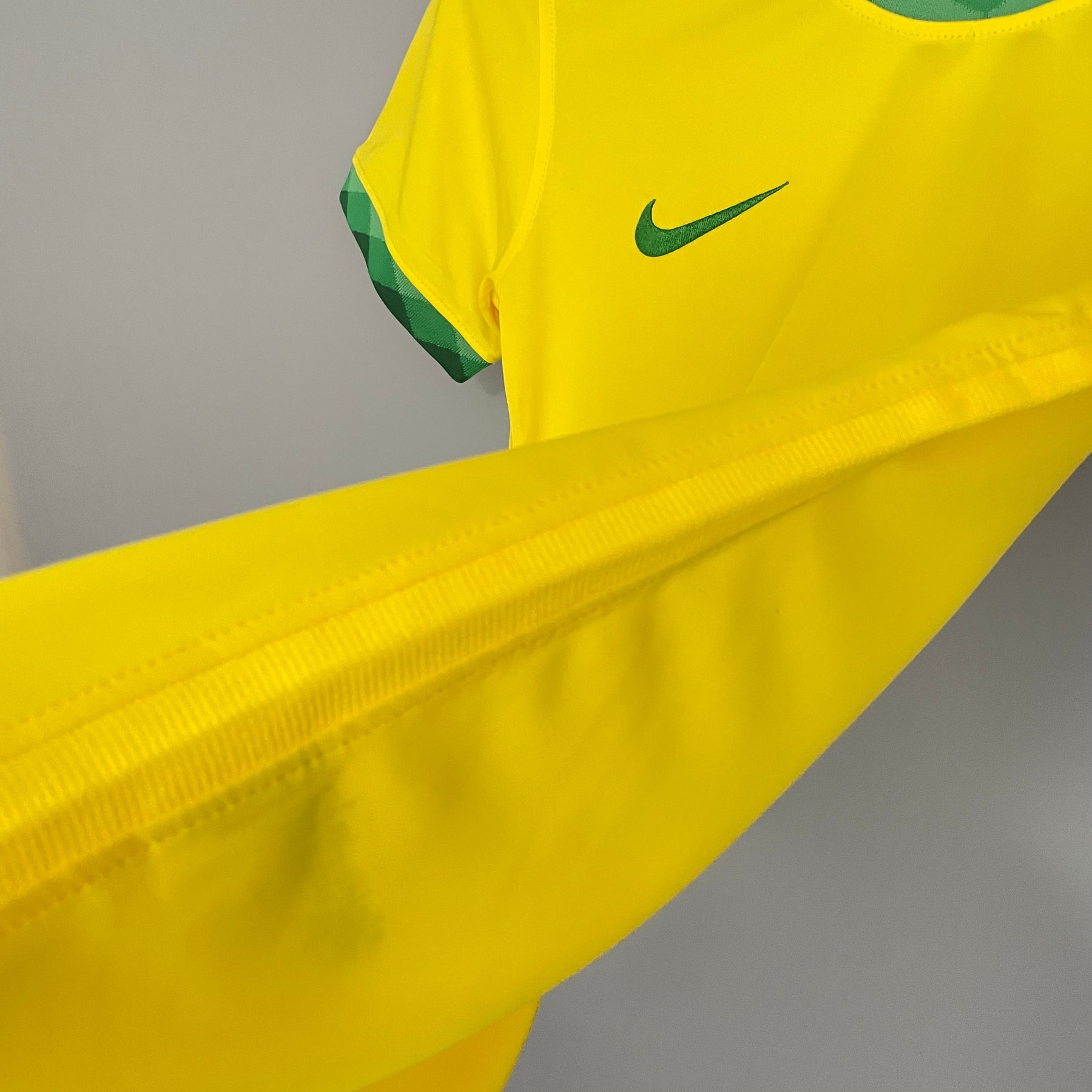CAMISA BRASIL FEMININA HOME 21/22