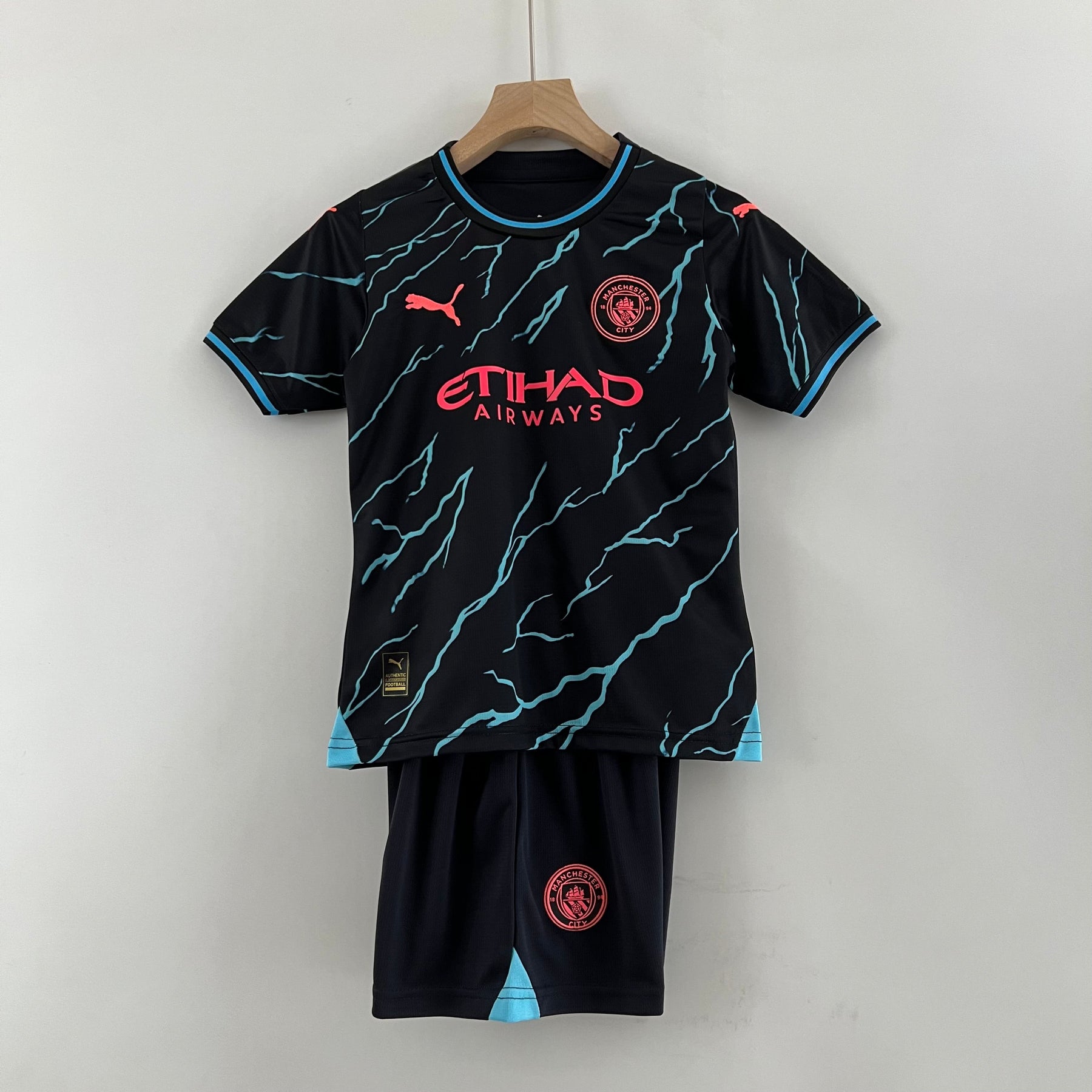 KIT INFANTIL MANCHESTER CITY AWAY 23/24