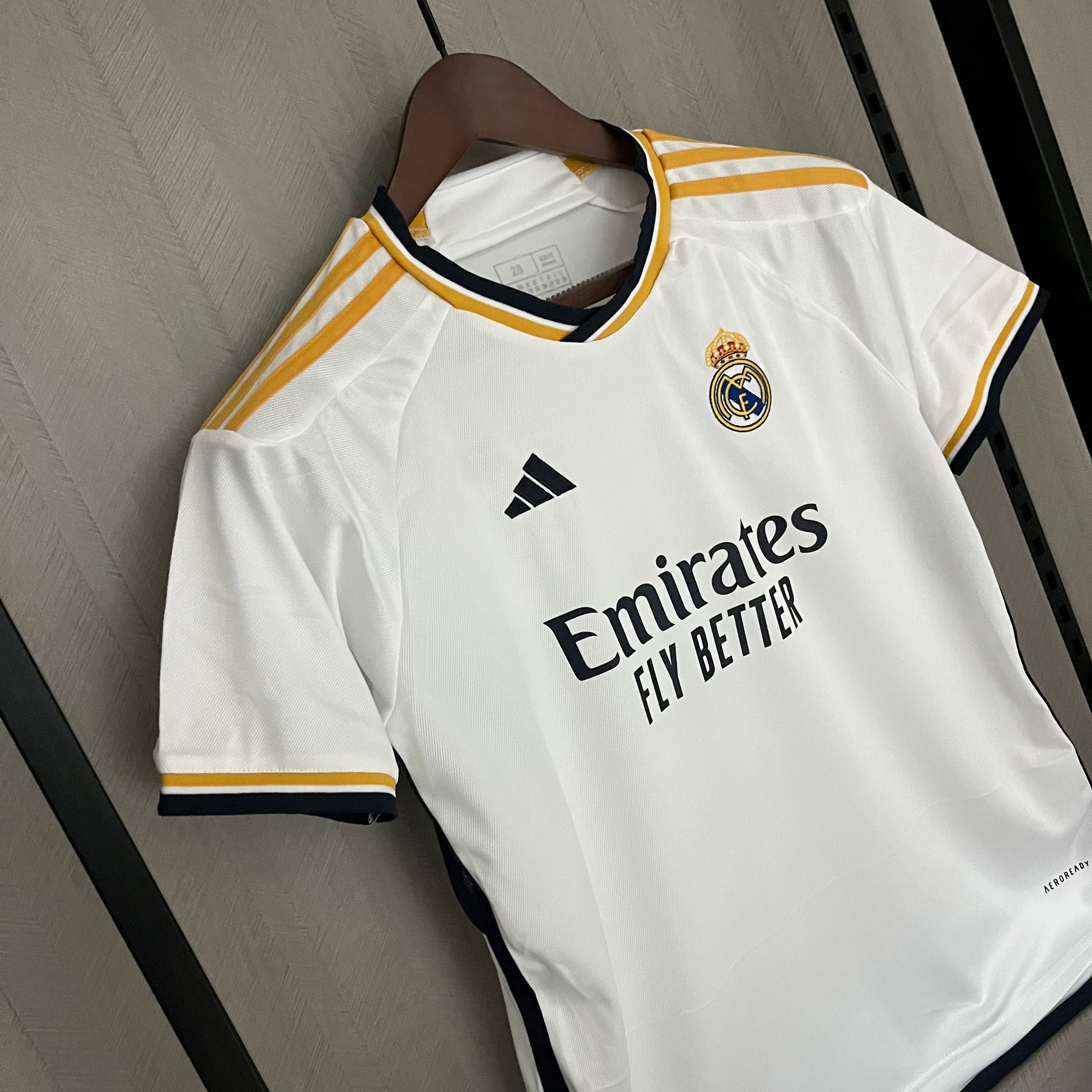 KIT INFANTIL REAL MADRID HOME 23/24