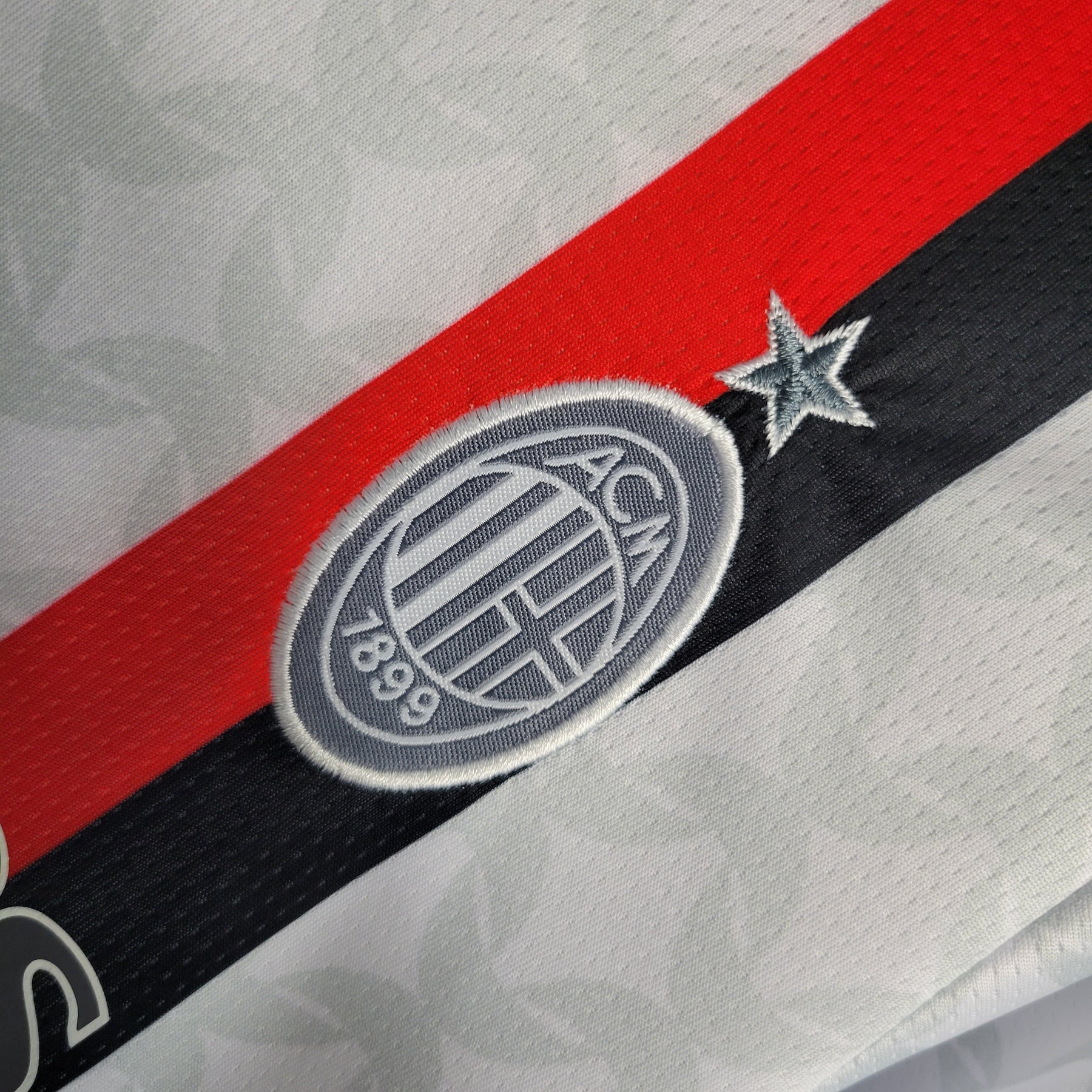KIT INFANTIL MILAN AWAY 23/24