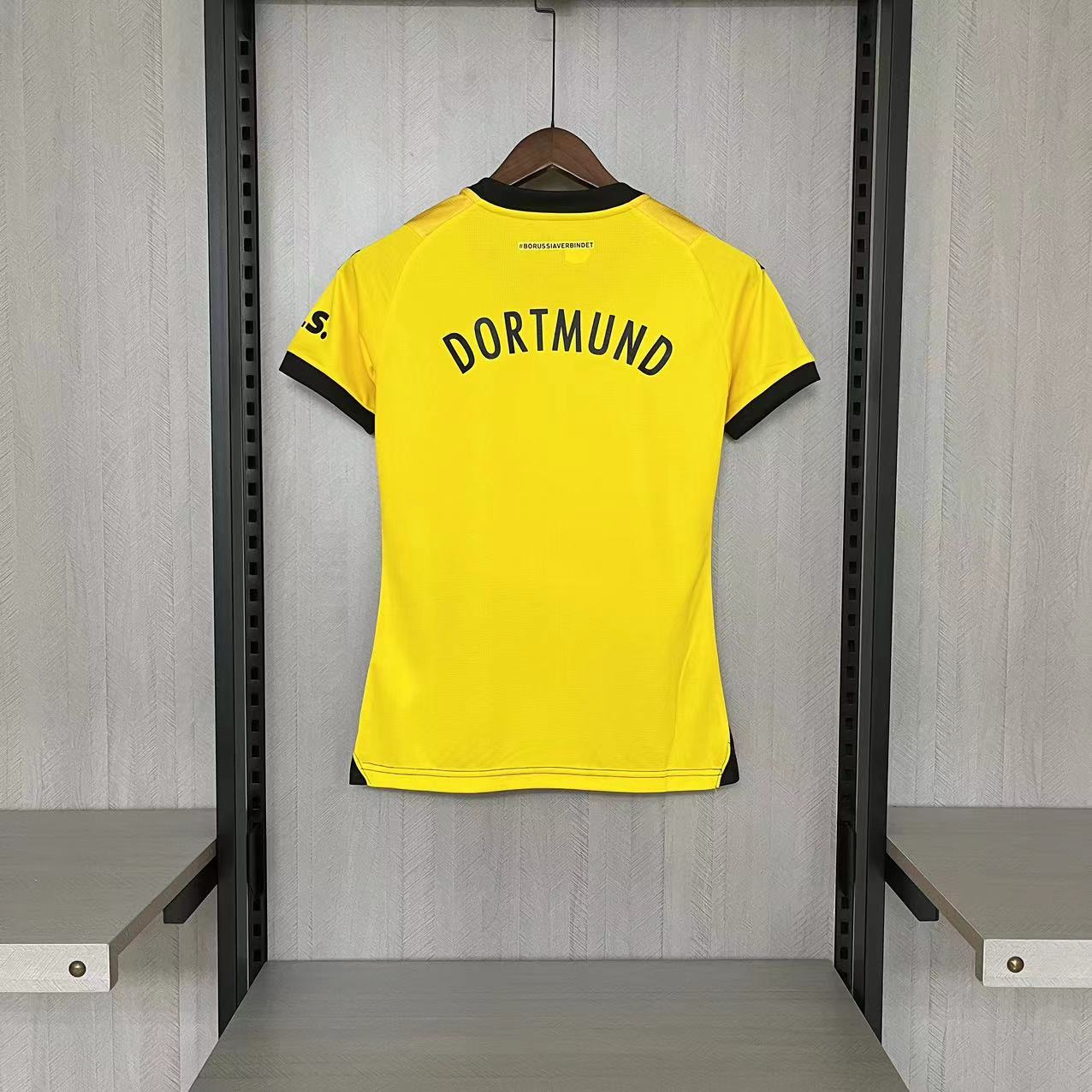 CAMISA BORUSSIA DORTMUND FEMININA HOME 23/24
