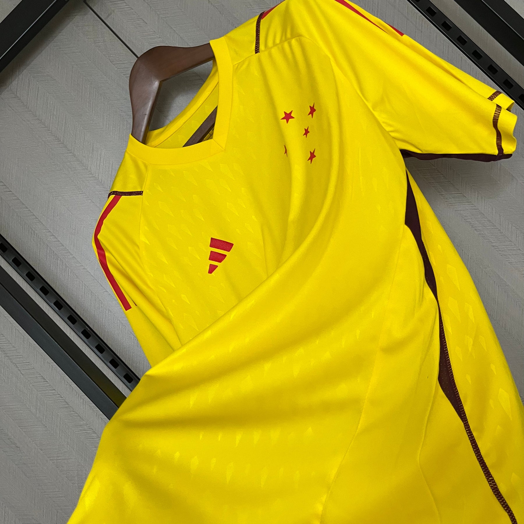 CAMISA CRUZEIRO GOLEIRO AMARELO 24/25