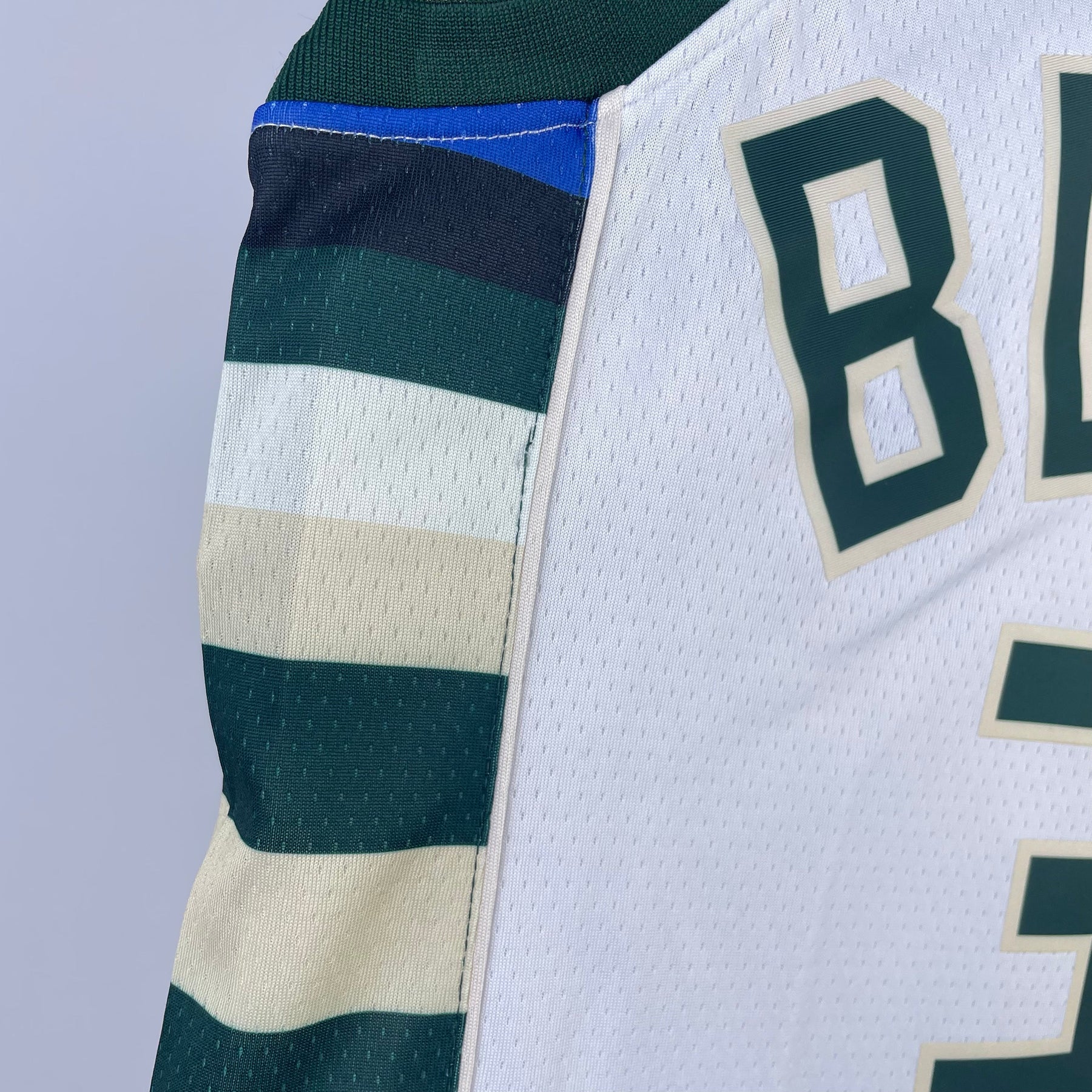 NBA MILWAUKEE BUCKS WHITE 23/24