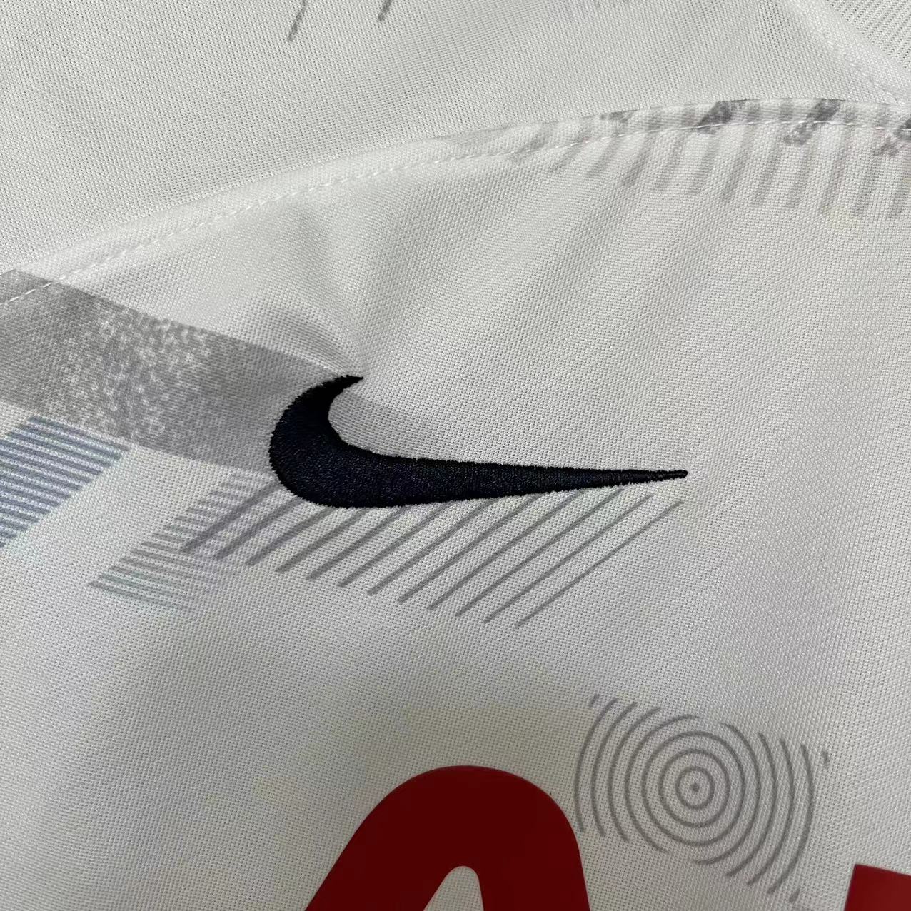 KIT-INFANTIL TOTTENHAM HOME 23/24