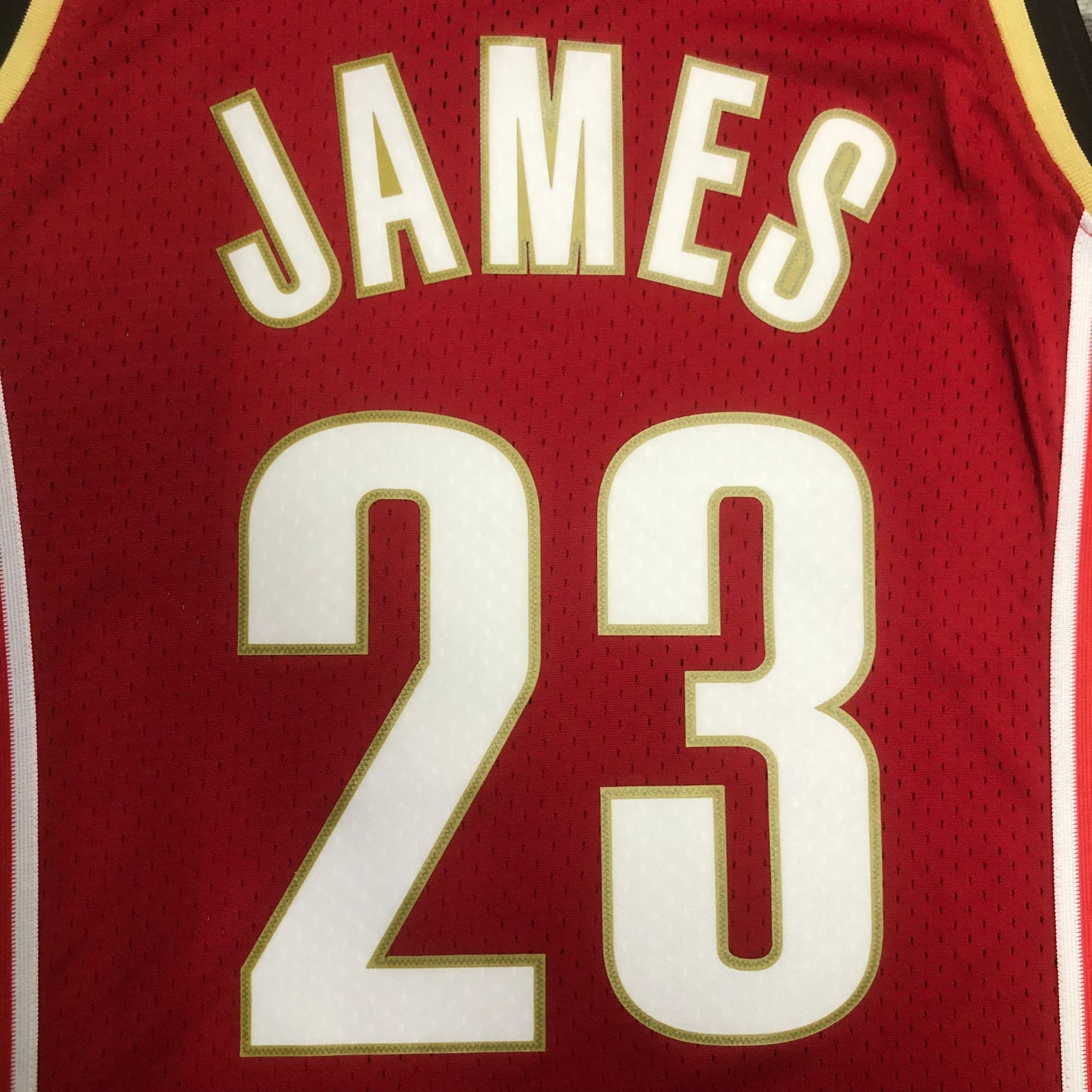 NBA CLASSIC CLEVELAND CAVALIERS #23 JAMES 2003/04