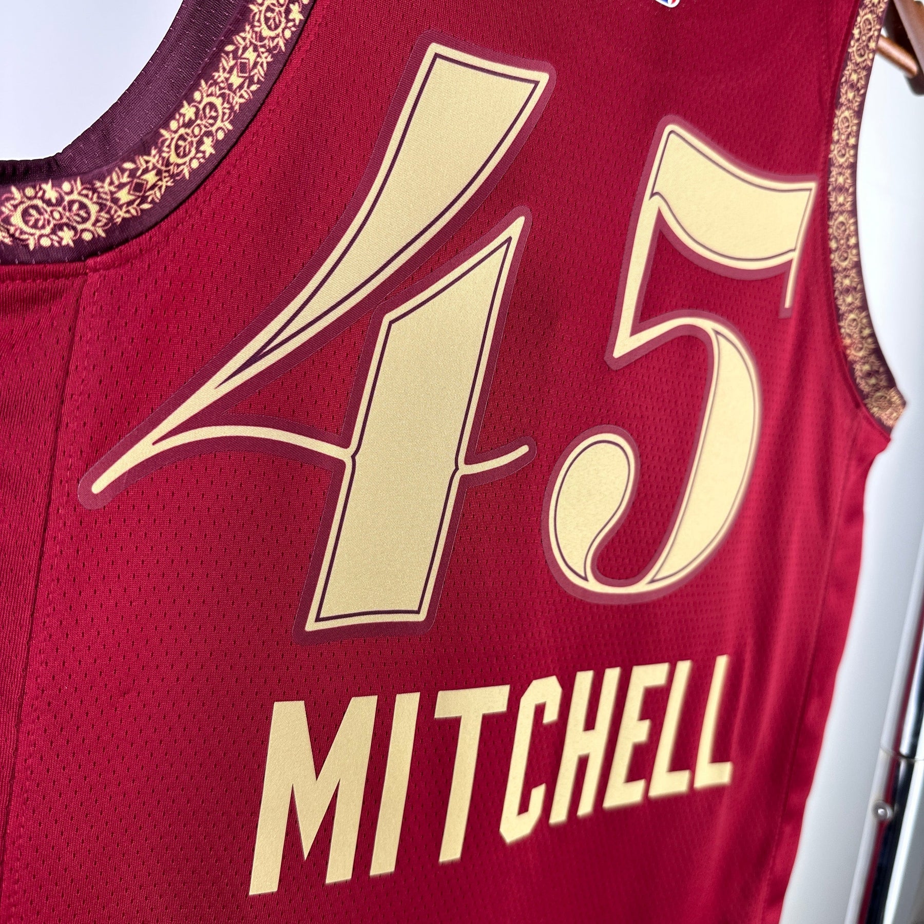 NBA CLEVELAND CAVALIERS CITY EDITION RED 23/24