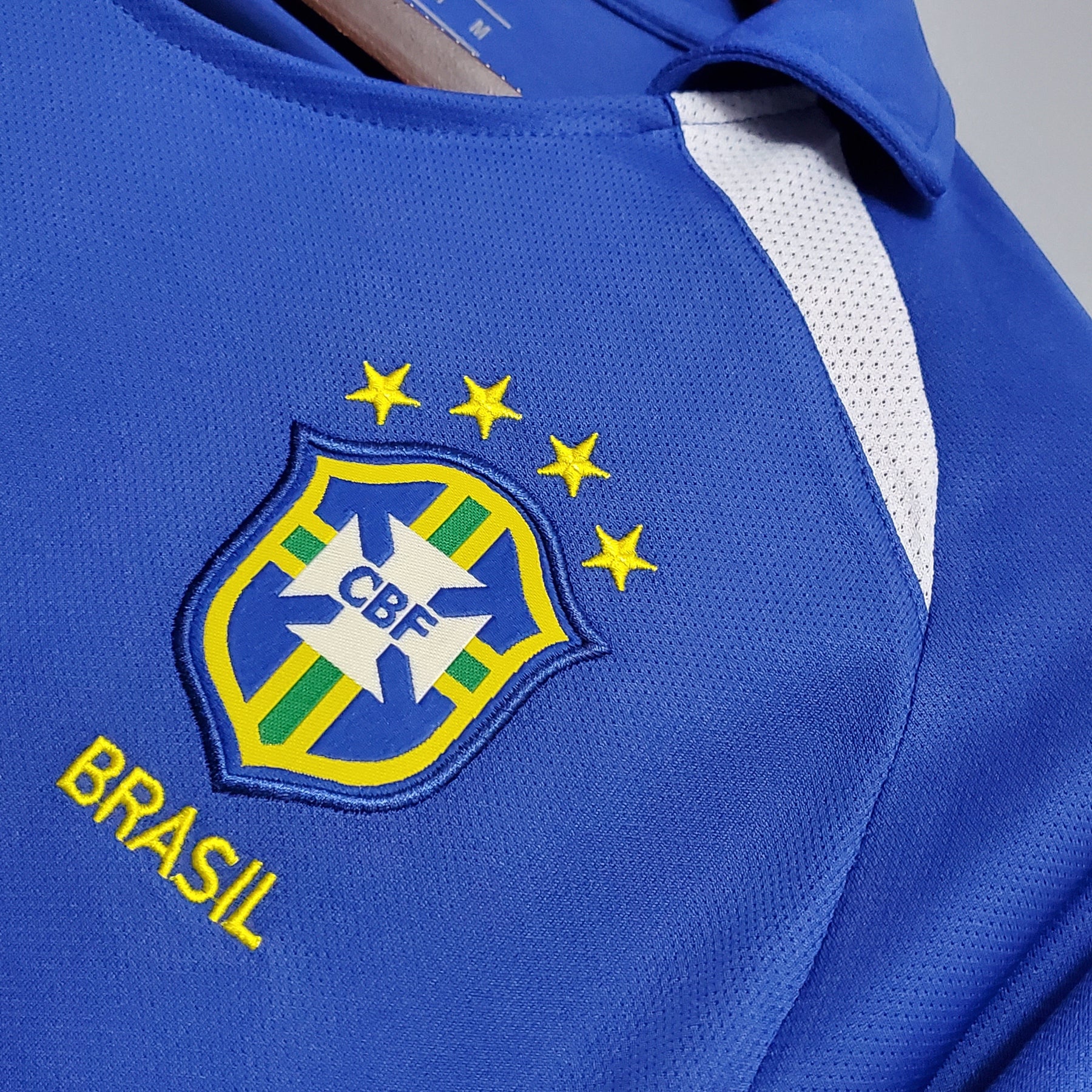 CAMISA RETRÔ BRASIL AWAY 2002