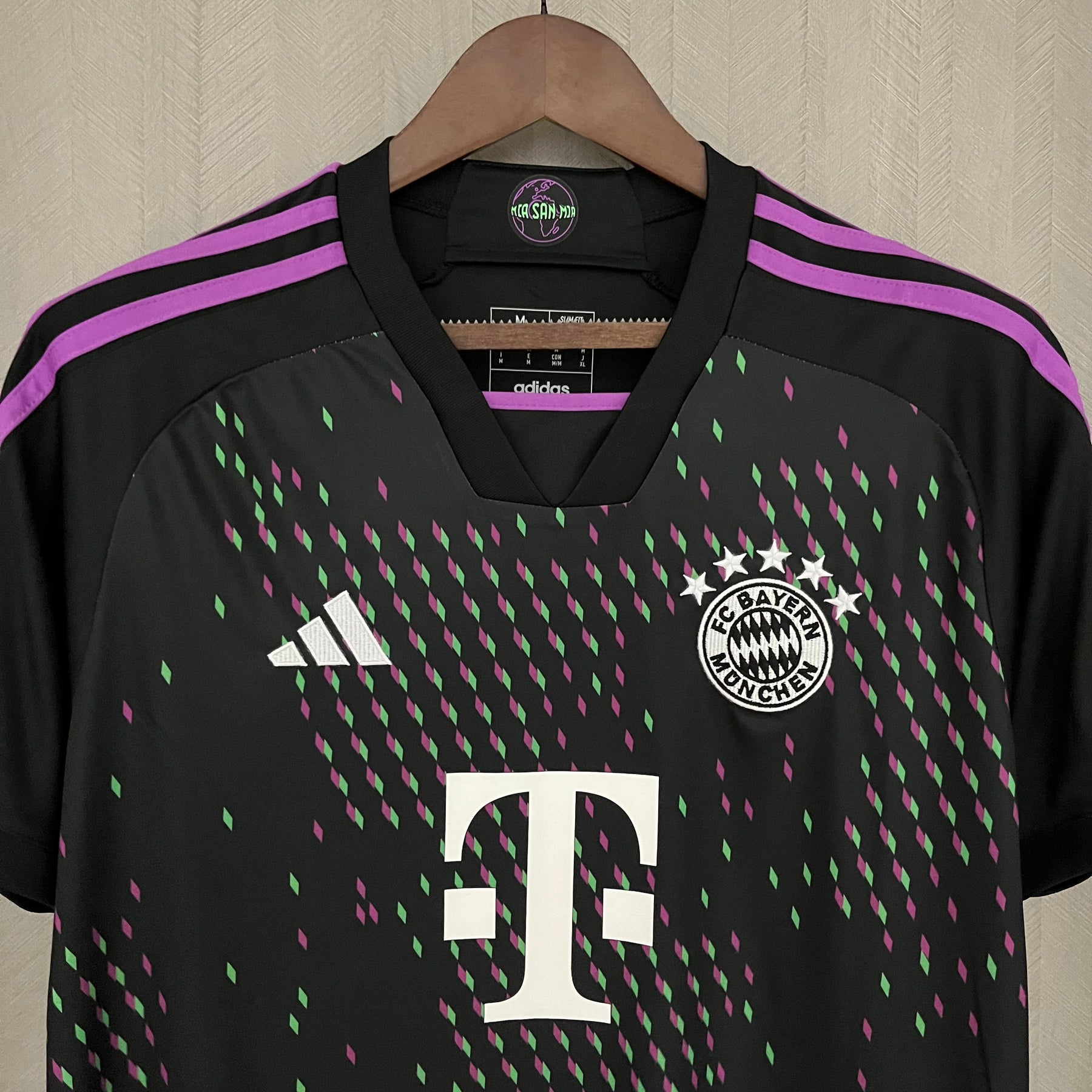 CAMISA BAYERN DE MUNICH AWAY 23/24