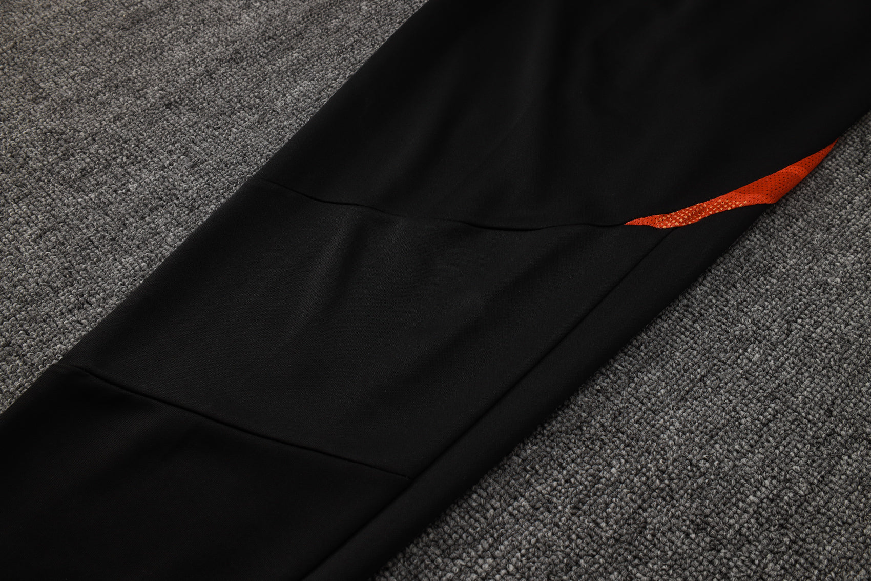 CONJUNTO DE TREINO INTERNACIONAL BLACK 25/26