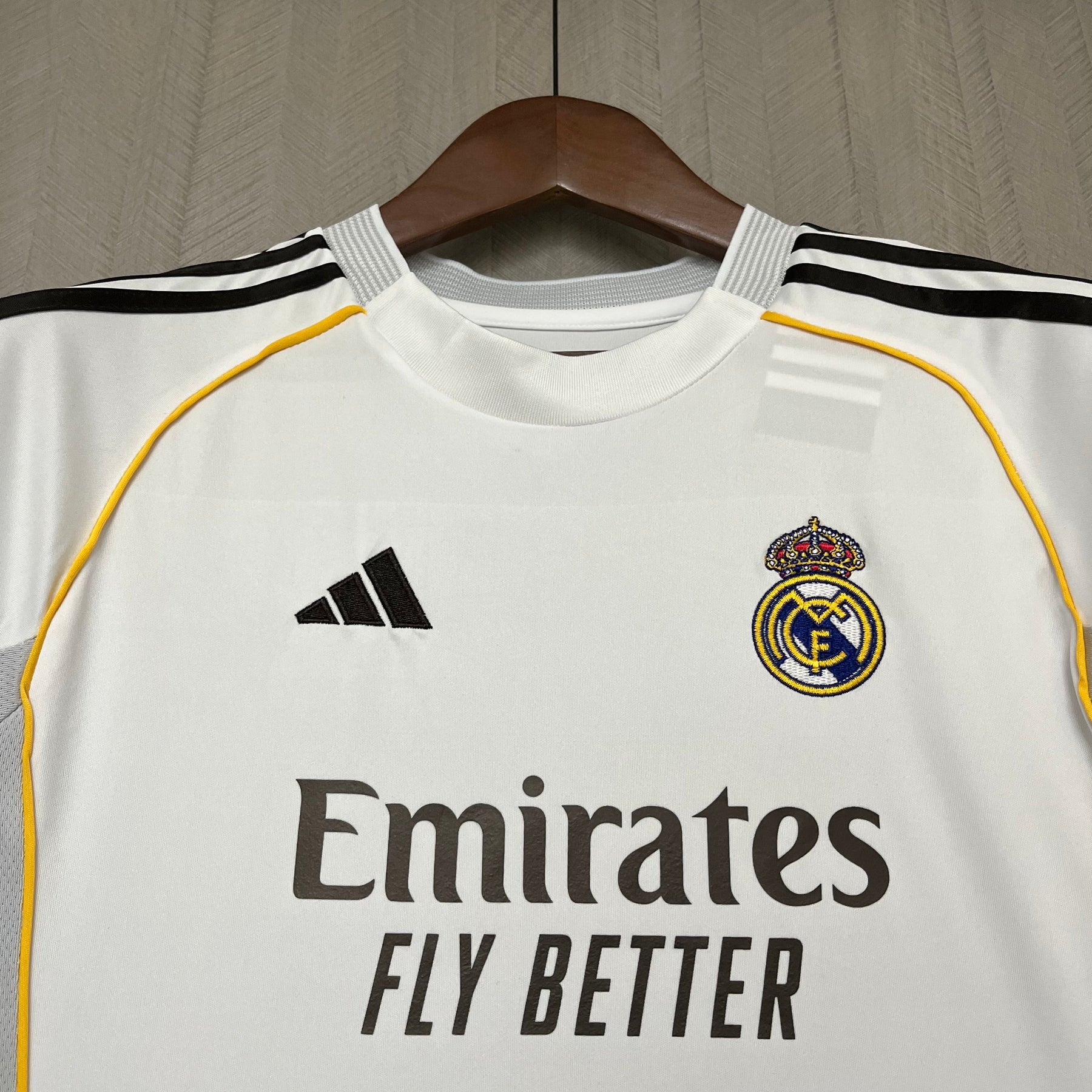 KIT INFANTIL REAL MADRID HOME 25/26