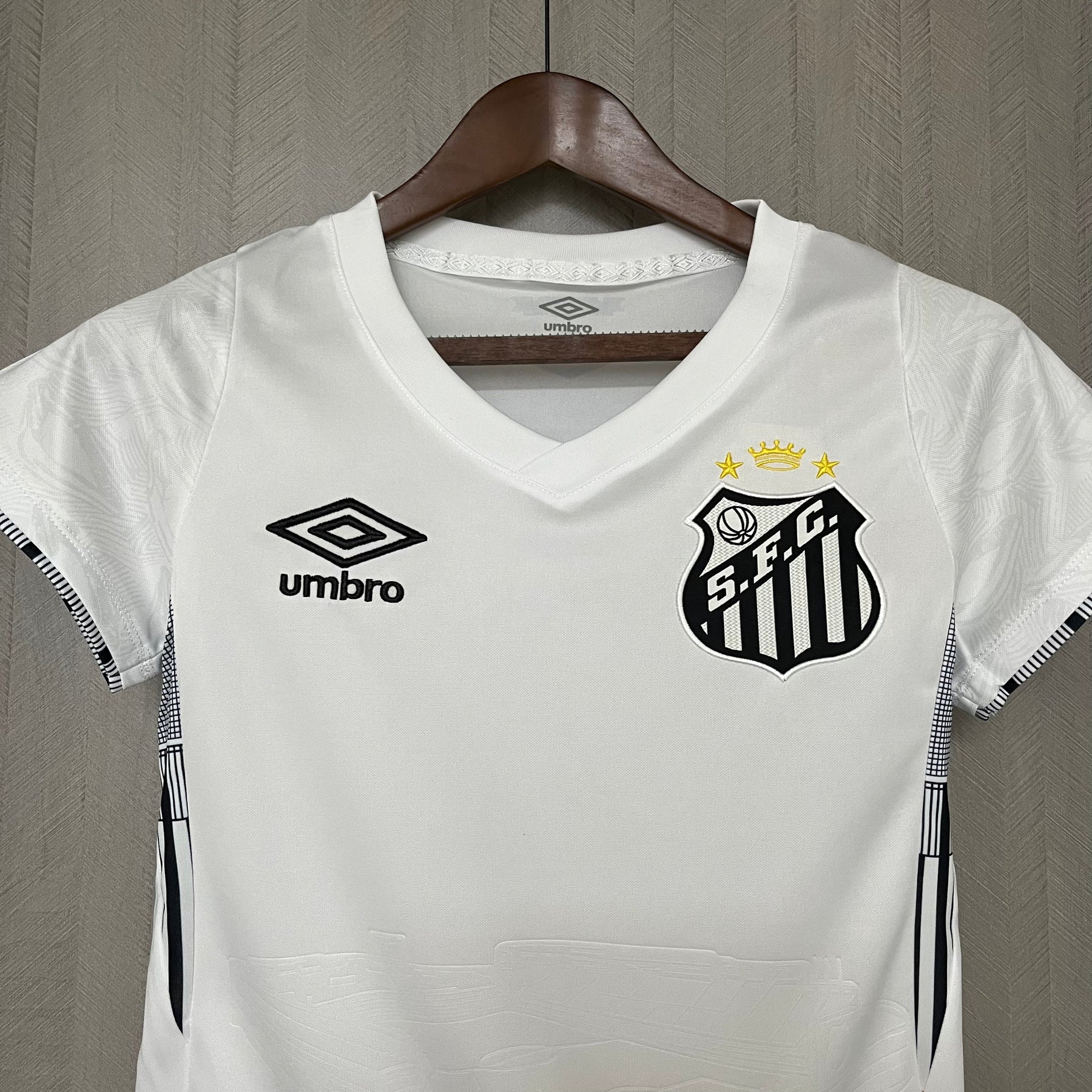 CAMISA SANTOS FEMININA HOME 24/25