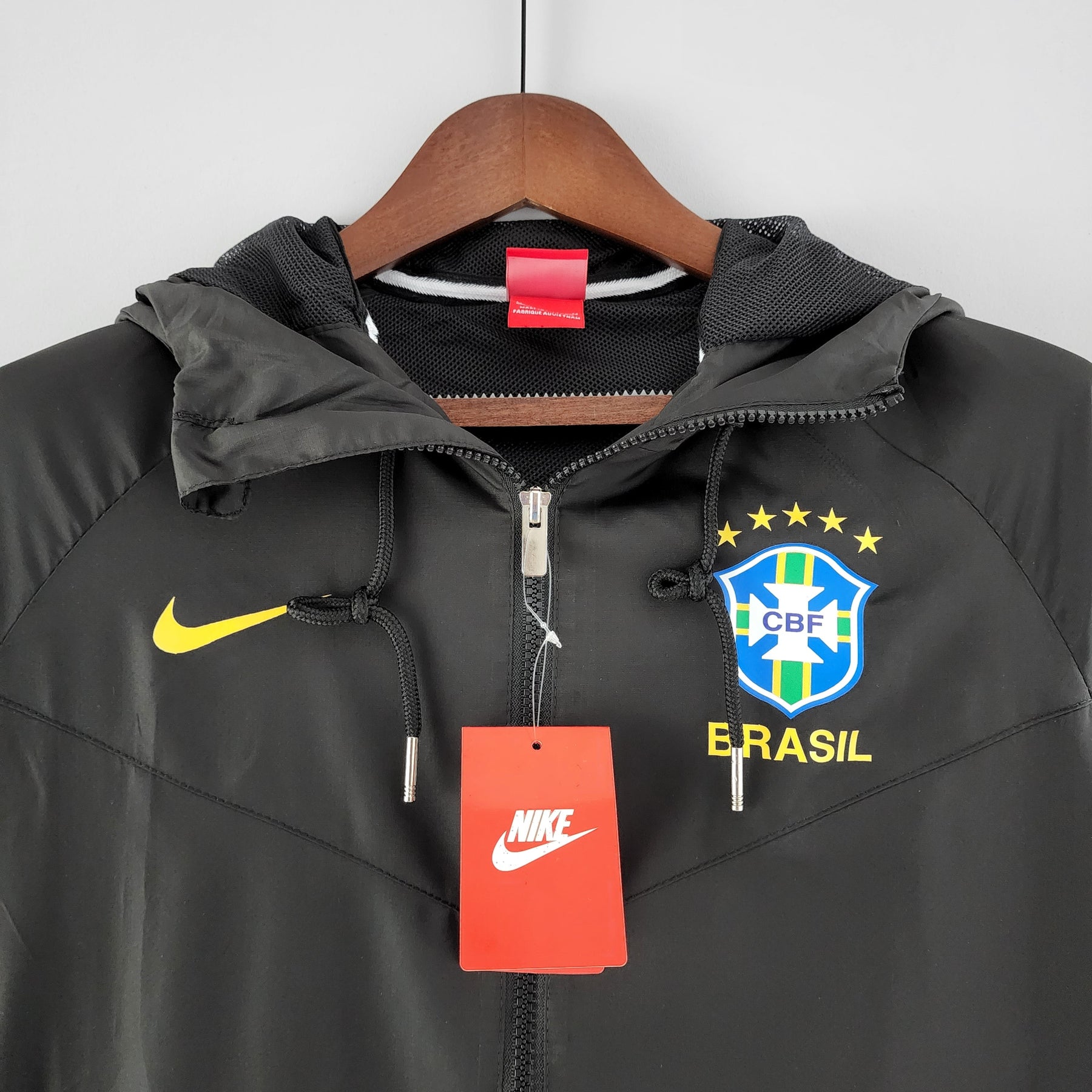 CORTA-VENTO BRASIL BLACK