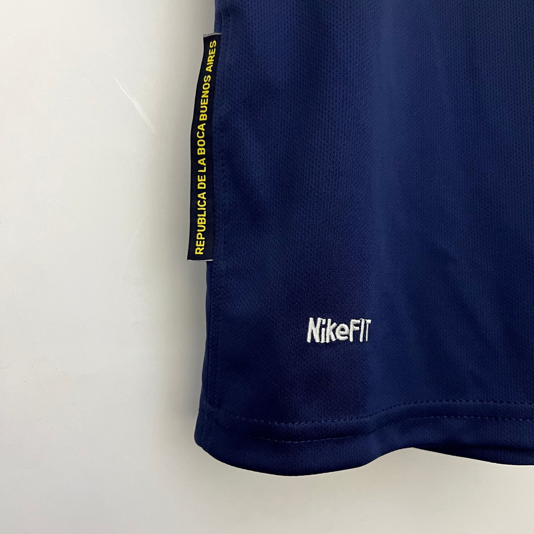 CAMISA BOCA JUNIORS RETRÔ HOME 09/10