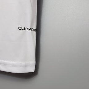 CAMISA RETRÔ REAL MADRID HOME 09/10