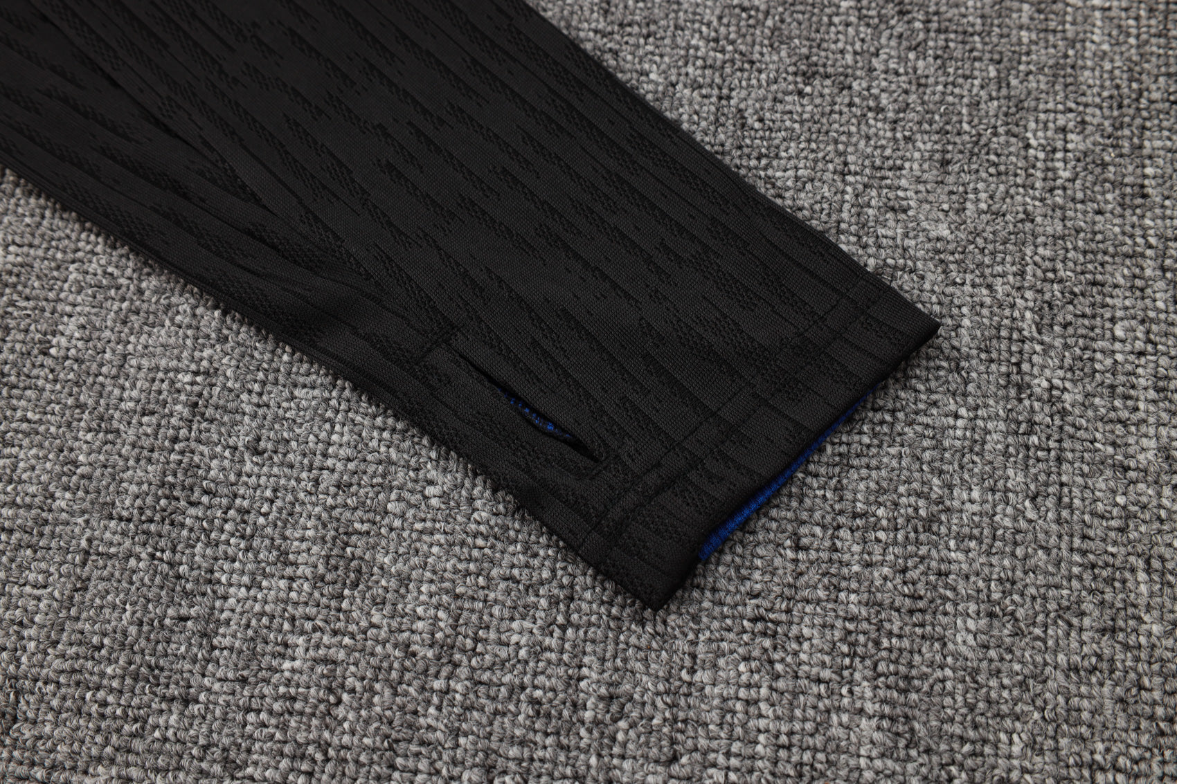 CONJUNTO DE TREINO BARCELONA VERSÃO JOGADOR B942 24/25