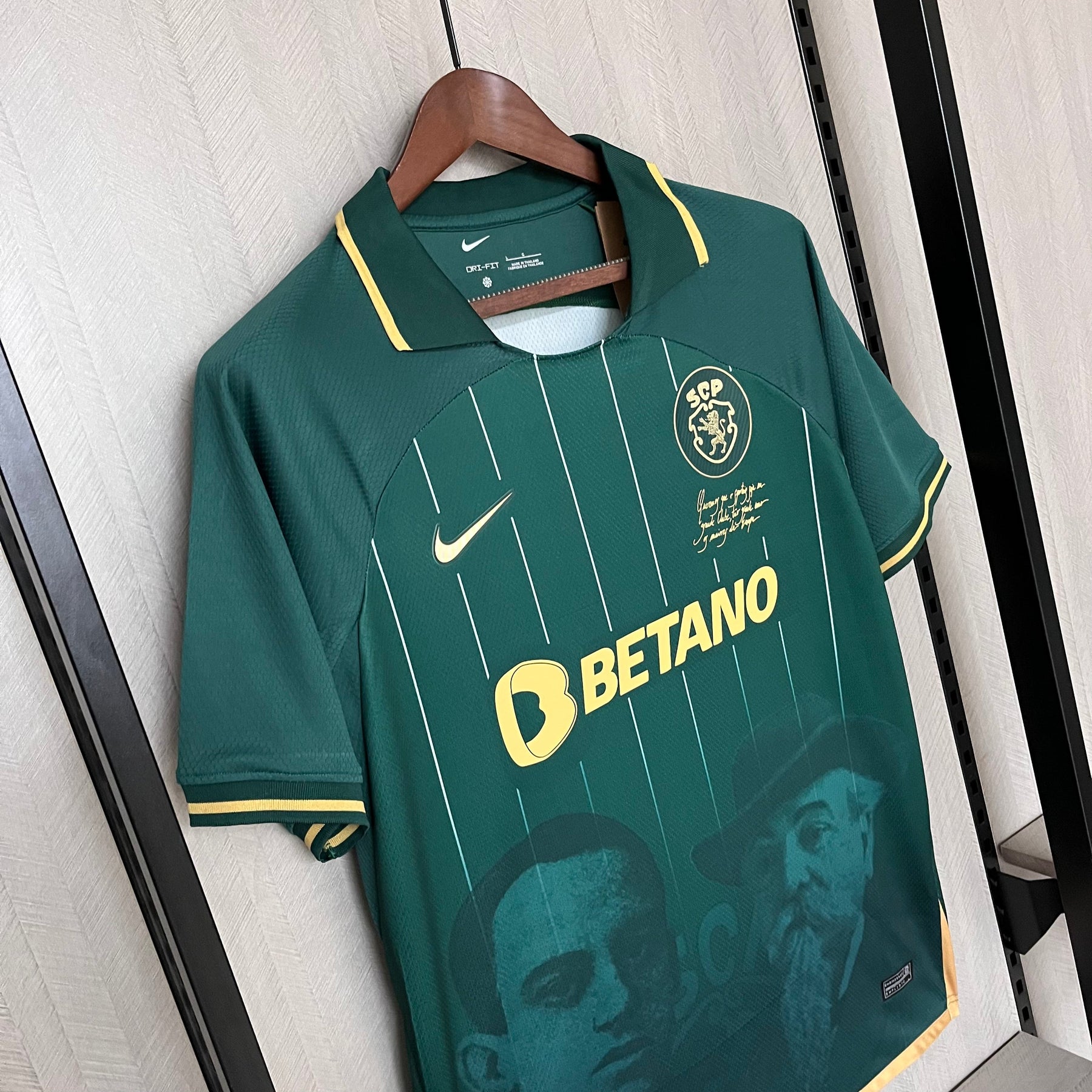 CAMISA SPORTING LISBOA EDIÇÃO LIMITADA 24/25