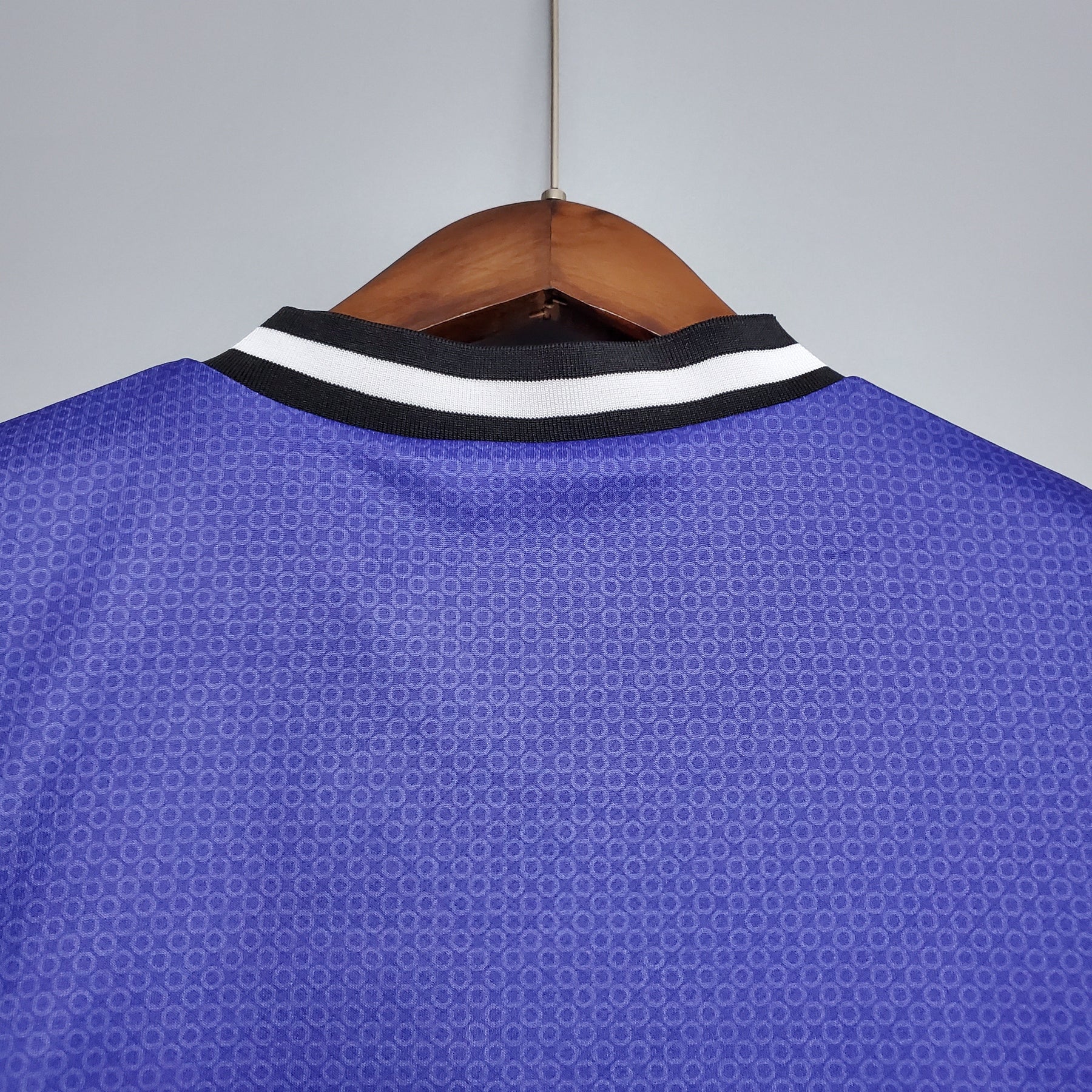 CAMISA RETRÔ REAL MADRID AWAY 97/98