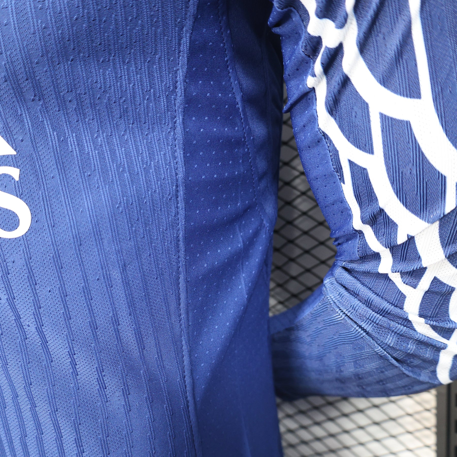 CAMISA MANGA LONGA PSG VERSÃO JOGADOR FOURTH 24/25