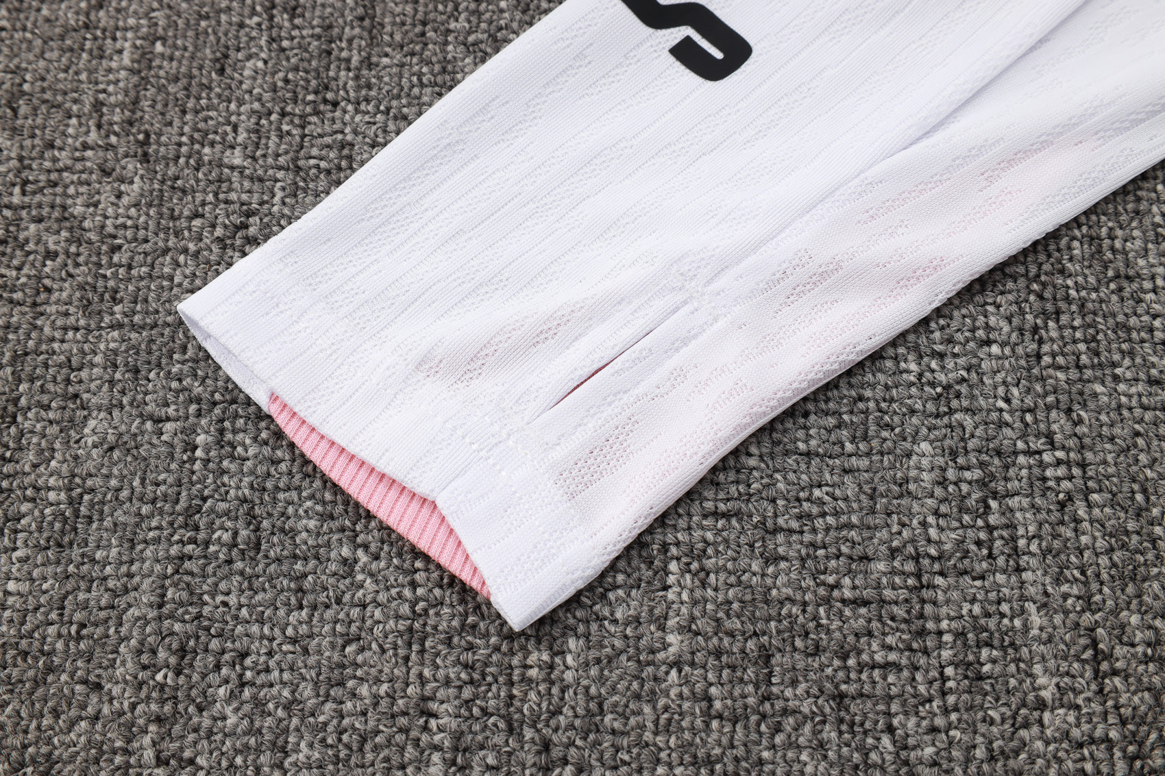 CONJUNTO DE TREINO PSG B968 VERSÃO JOGADOR 24/25