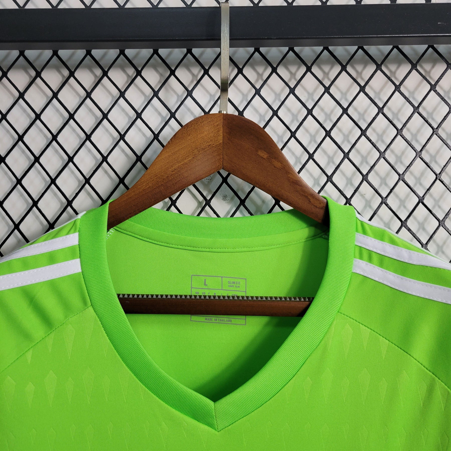 CAMISA REAL MADRID GOLEIRO GREEN 23/24