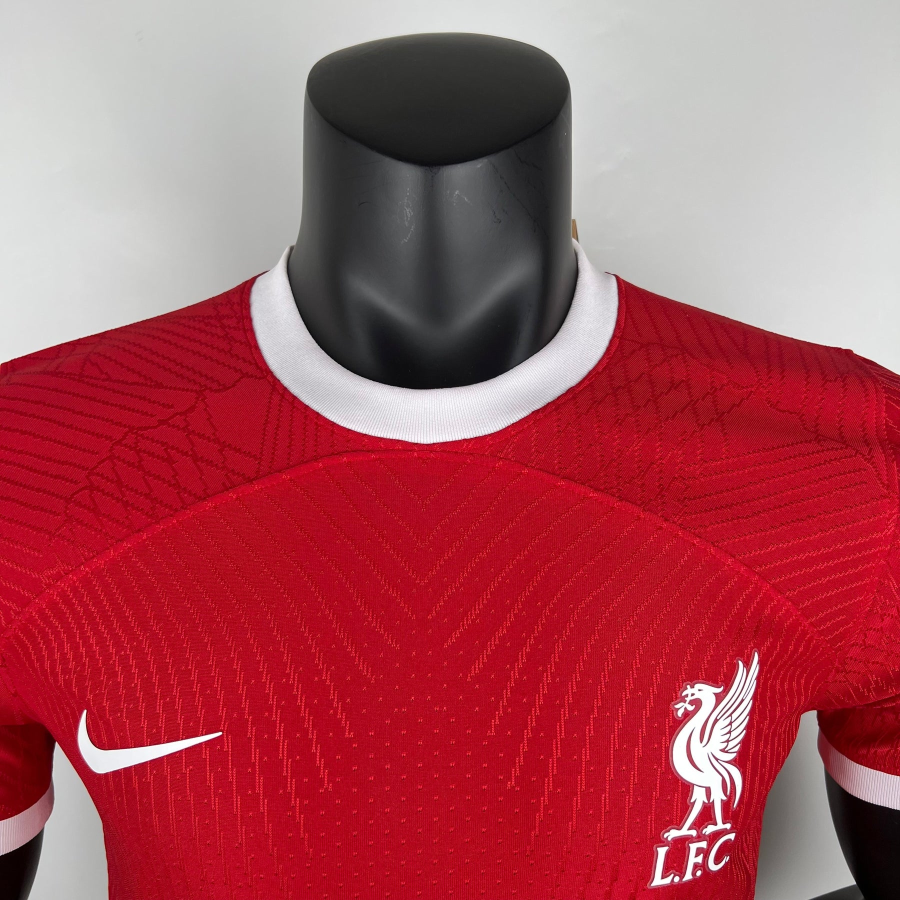 CAMISA LIVERPOOL VERSÃO JOGADOR HOME 23/24