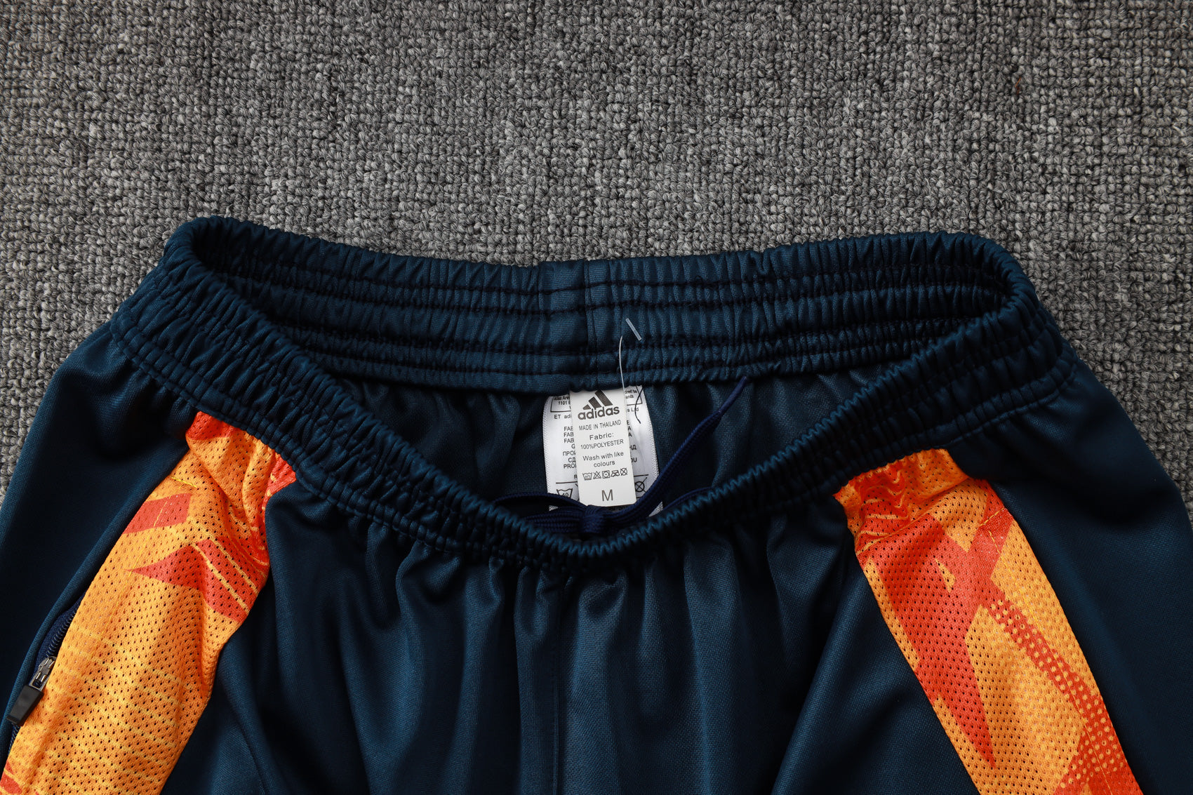 CONJUNTO DE TREINO REAL MADRID B824 24/25