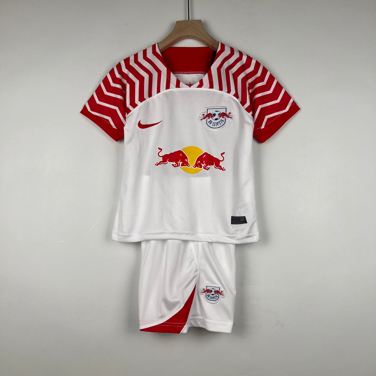 KIT INFANTIL LEIPZIG HOME 23/24