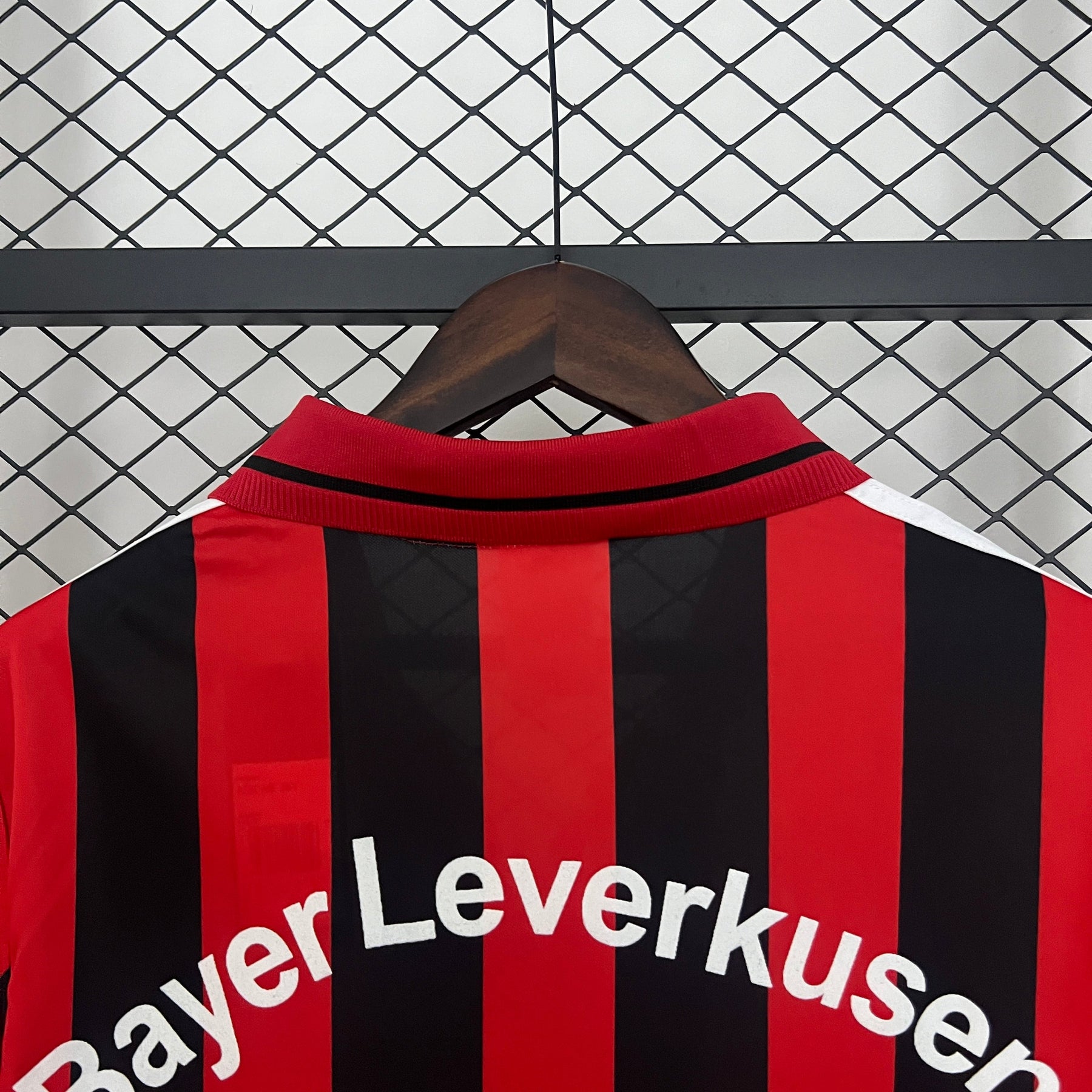 CAMISA RETRÔ BAYERN LEVERKUSEN HOME 01/02