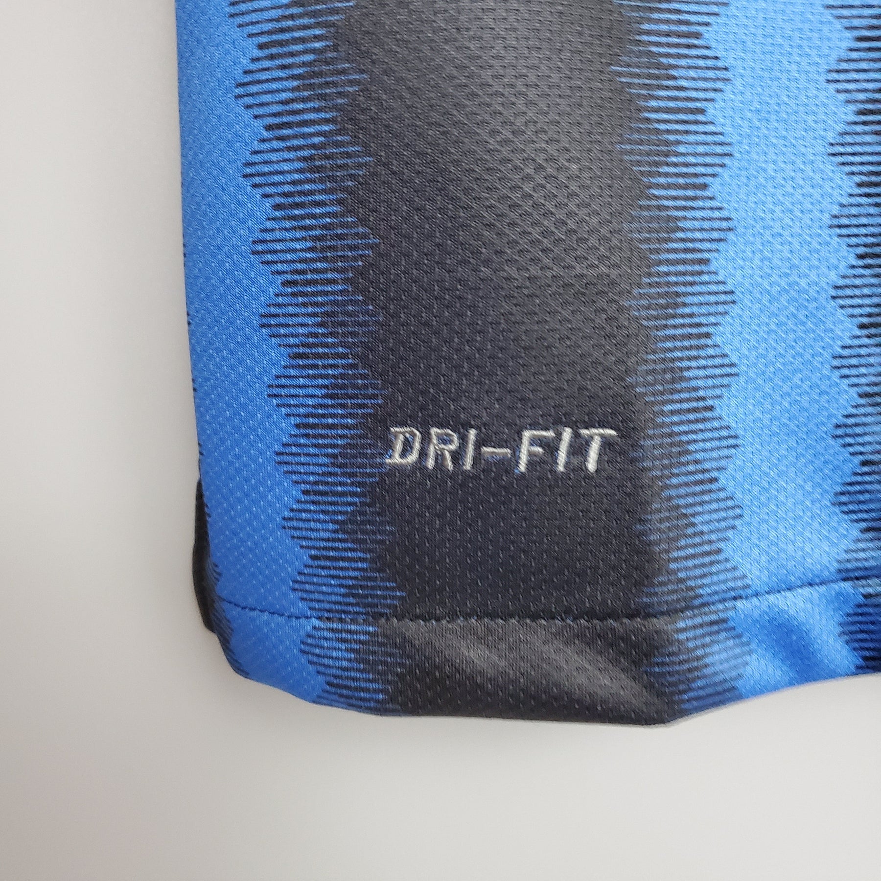 CAMISA INTER DE MILÃO RETRÔ HOME 10/11