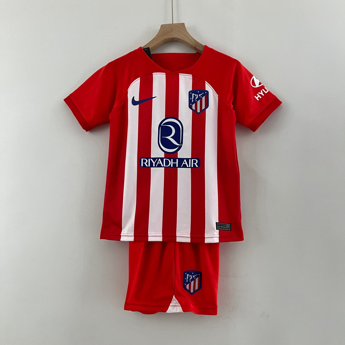 KIT INFANTIL ATLÉTICO DE MADRID HOME 23/24