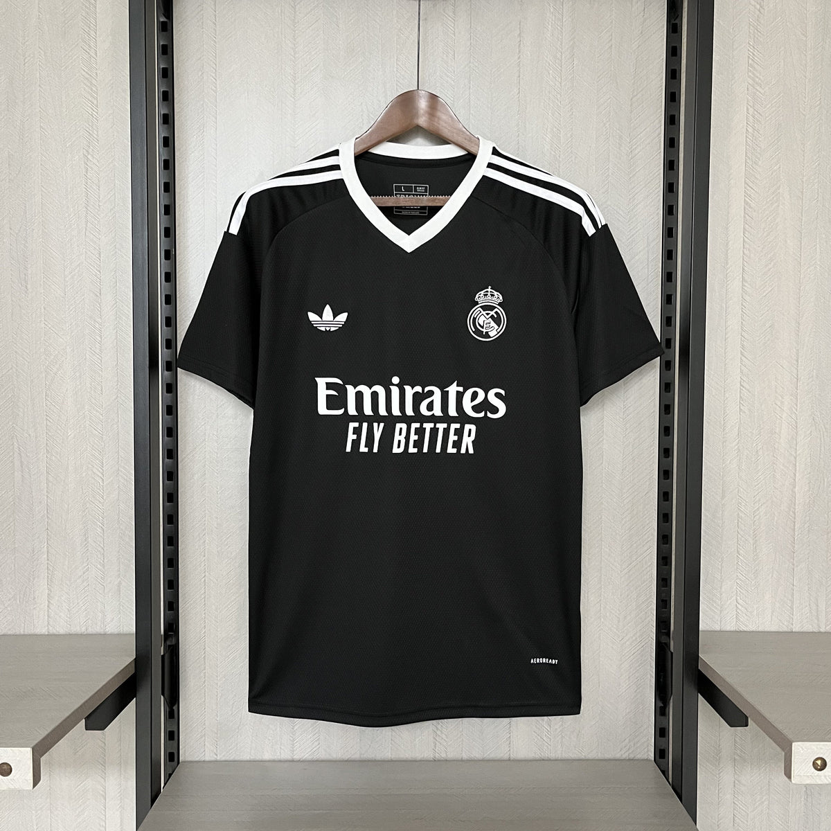 CAMISA REAL MADRID BLACK GOLEIRO 24/25
