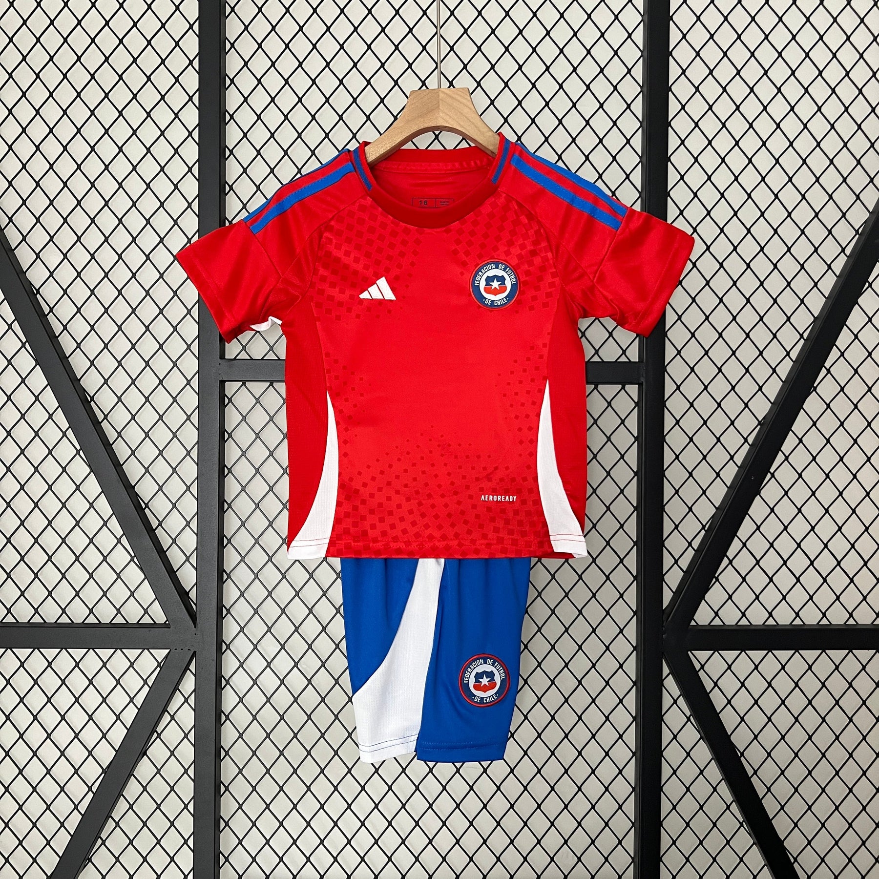 KIT INFANTIL CHILE HOME 24/25
